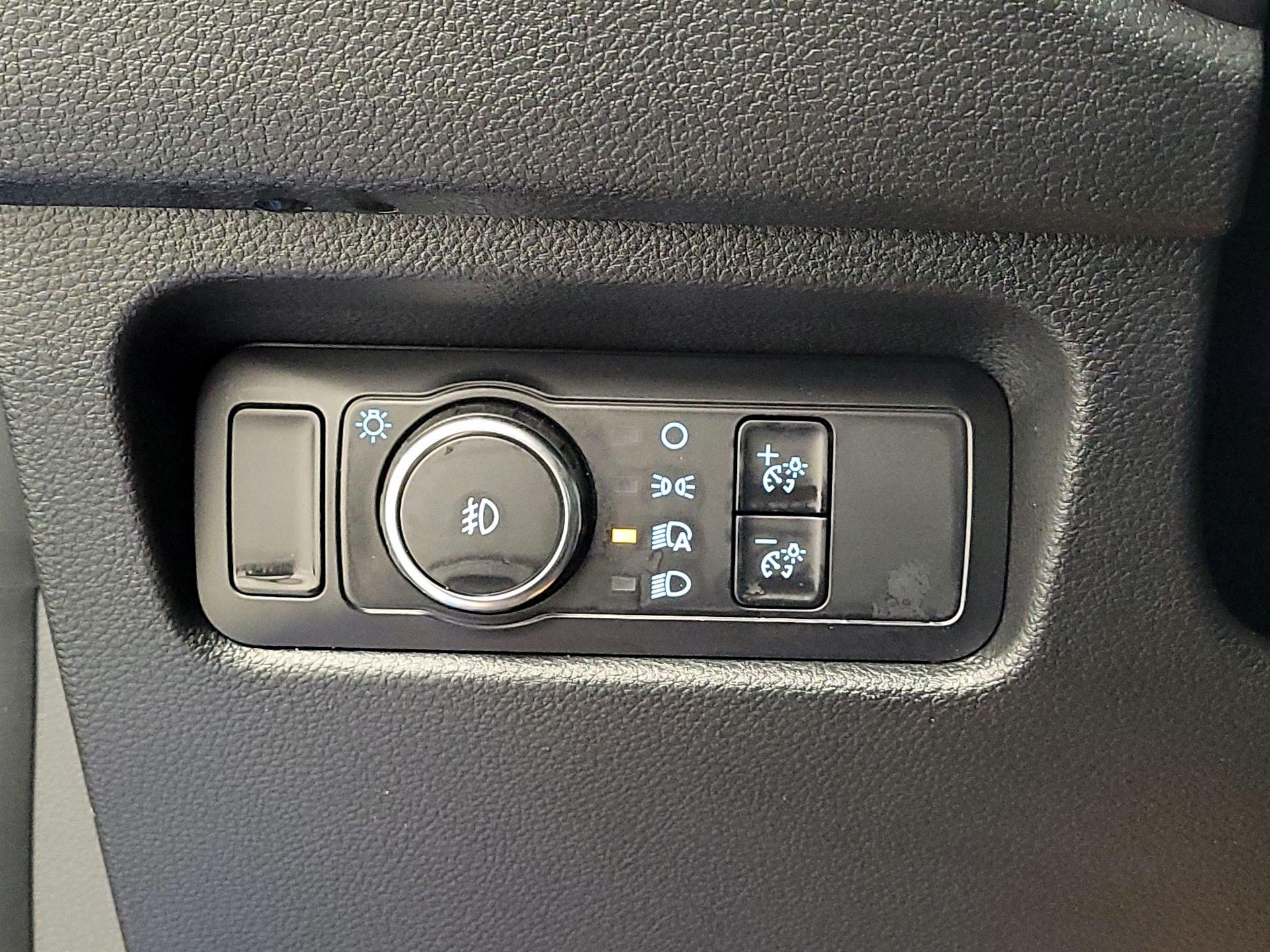 Thumbnail: 2025 Ford Ranger - 13