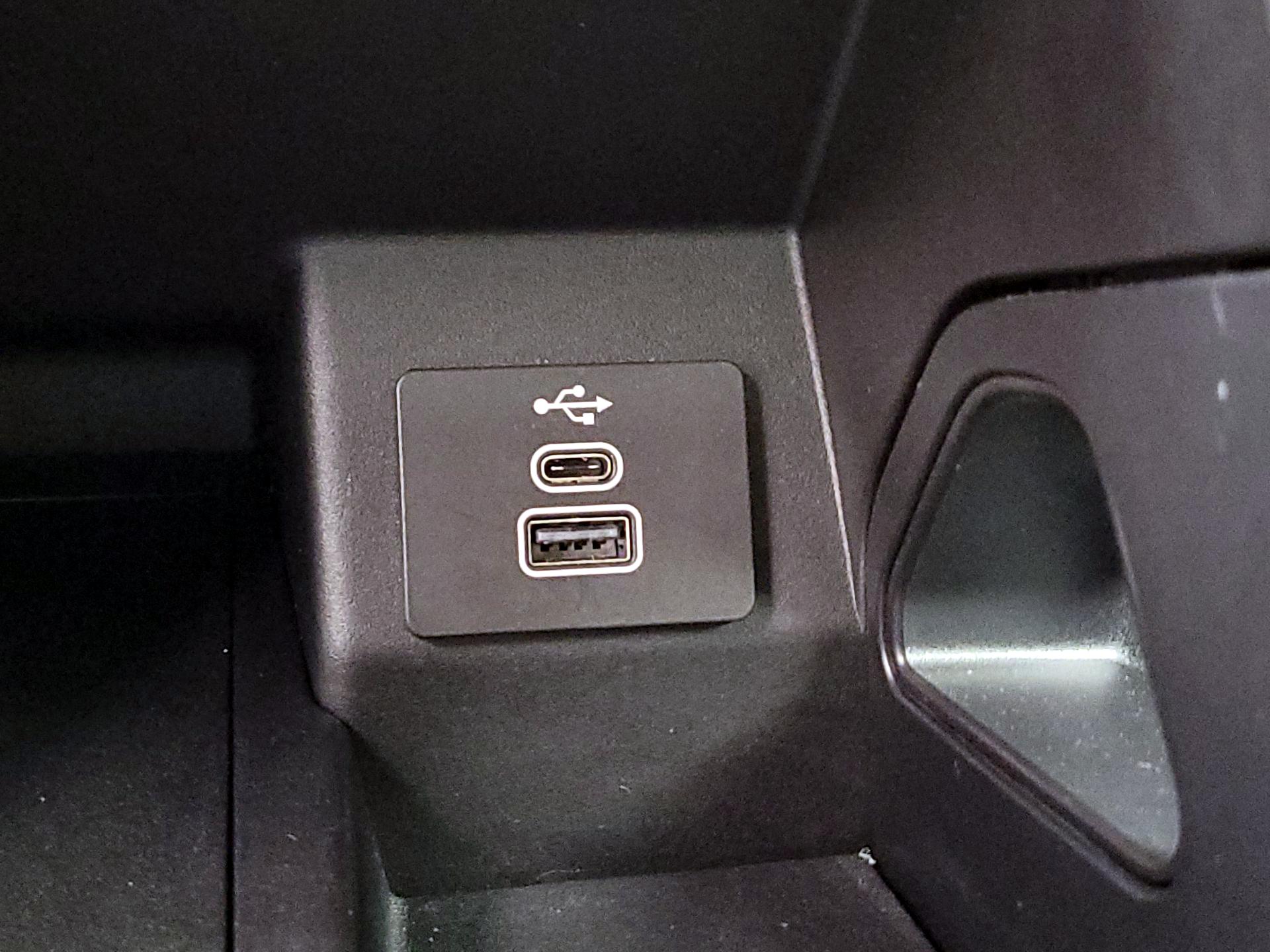 Thumbnail: 2025 Ford Ranger - 18