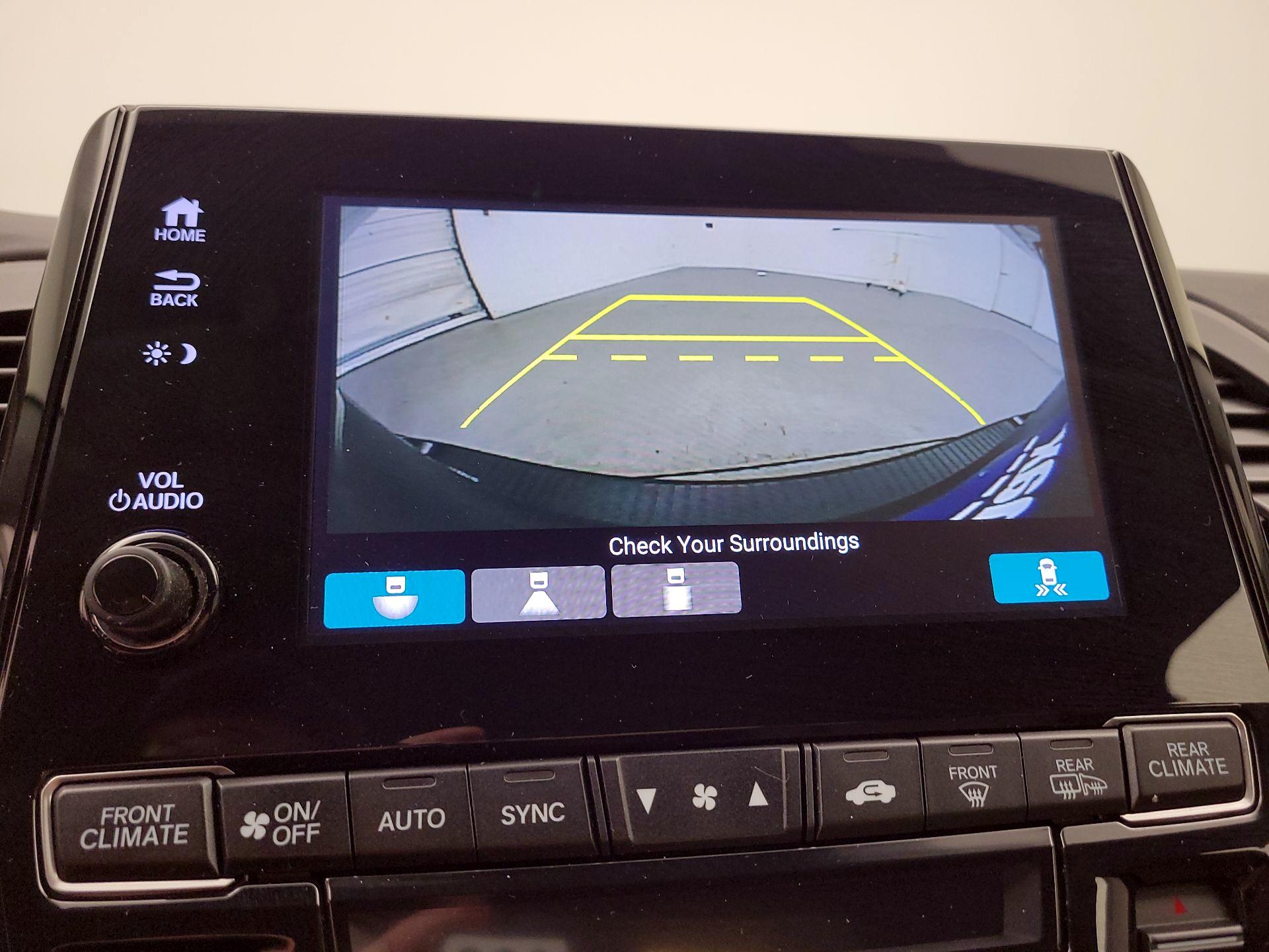 Thumbnail: 2019 Honda Odyssey - 14