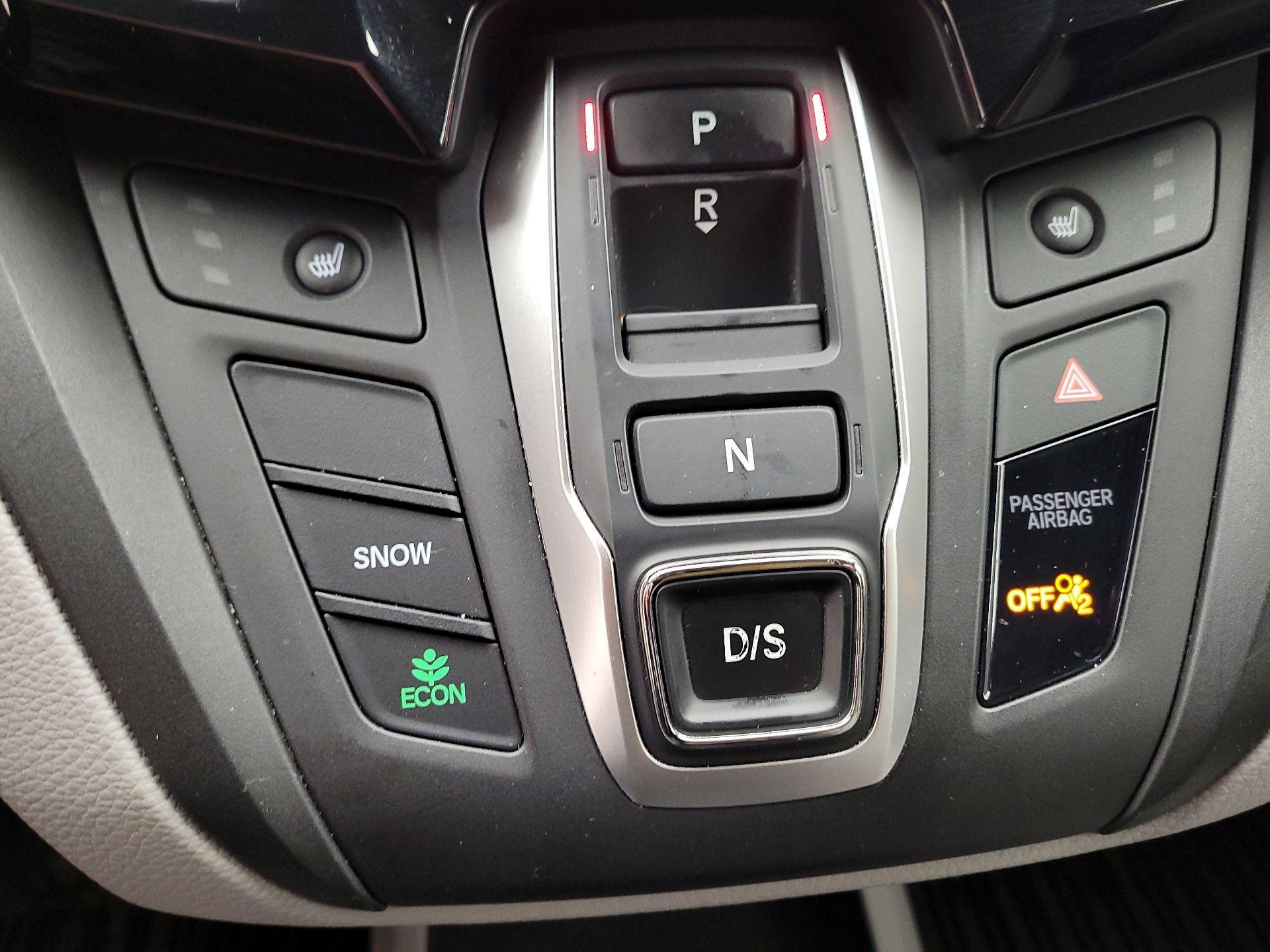 Thumbnail: 2019 Honda Odyssey - 17