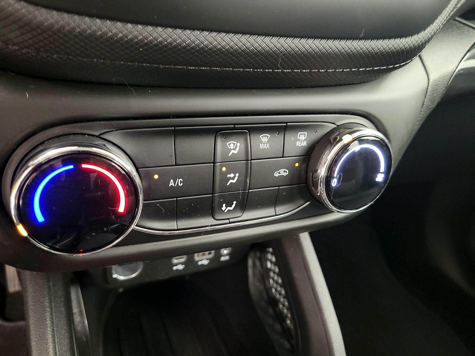 Thumbnail: 2023 Chevrolet TrailBlazer - 14