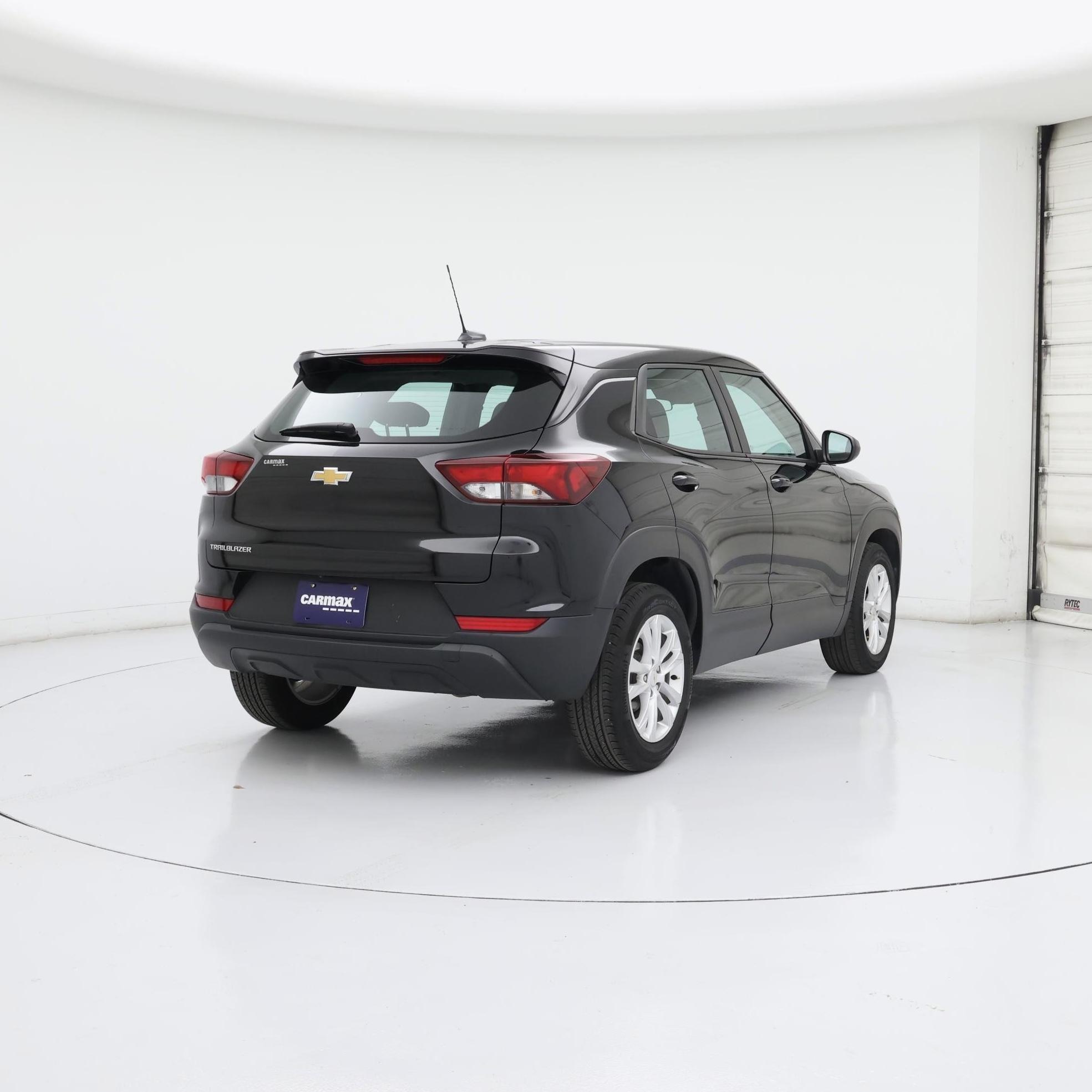 Thumbnail: 2023 Chevrolet TrailBlazer - 8