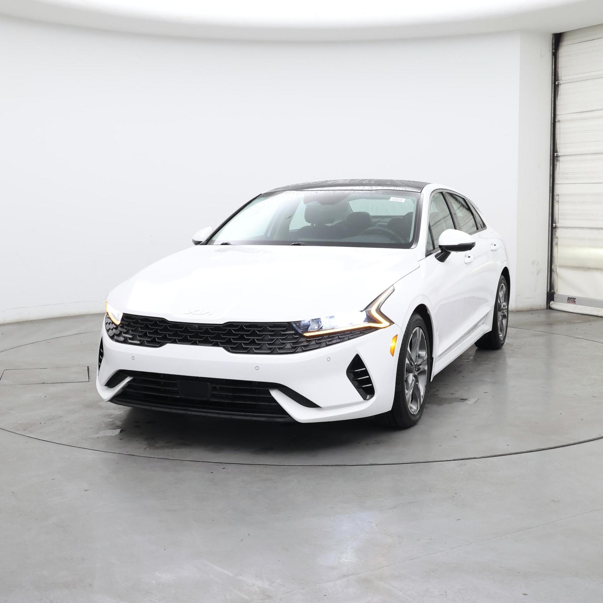 Thumbnail: 2023 Kia K5 - 4