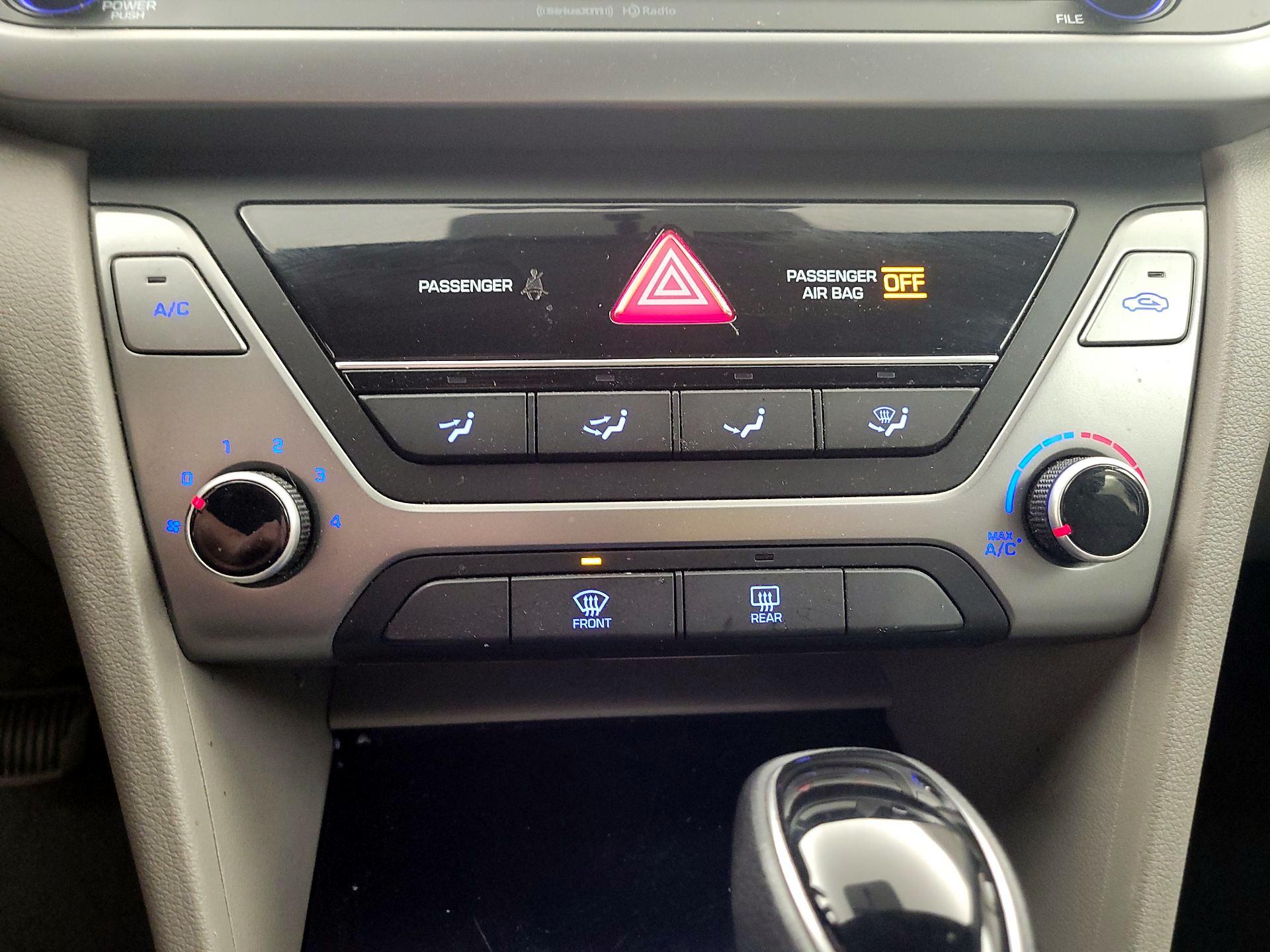 Thumbnail: 2017 Hyundai Elantra - 16