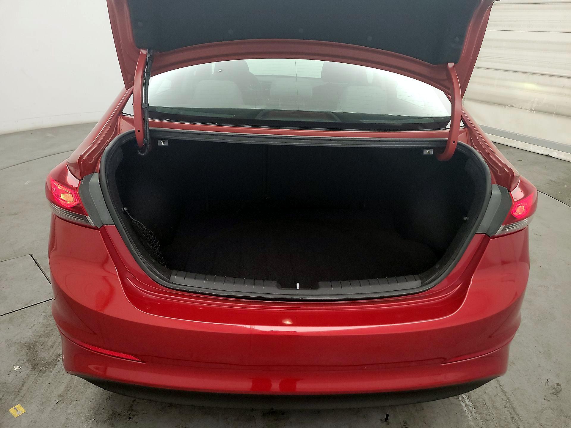 Thumbnail: 2017 Hyundai Elantra - 19