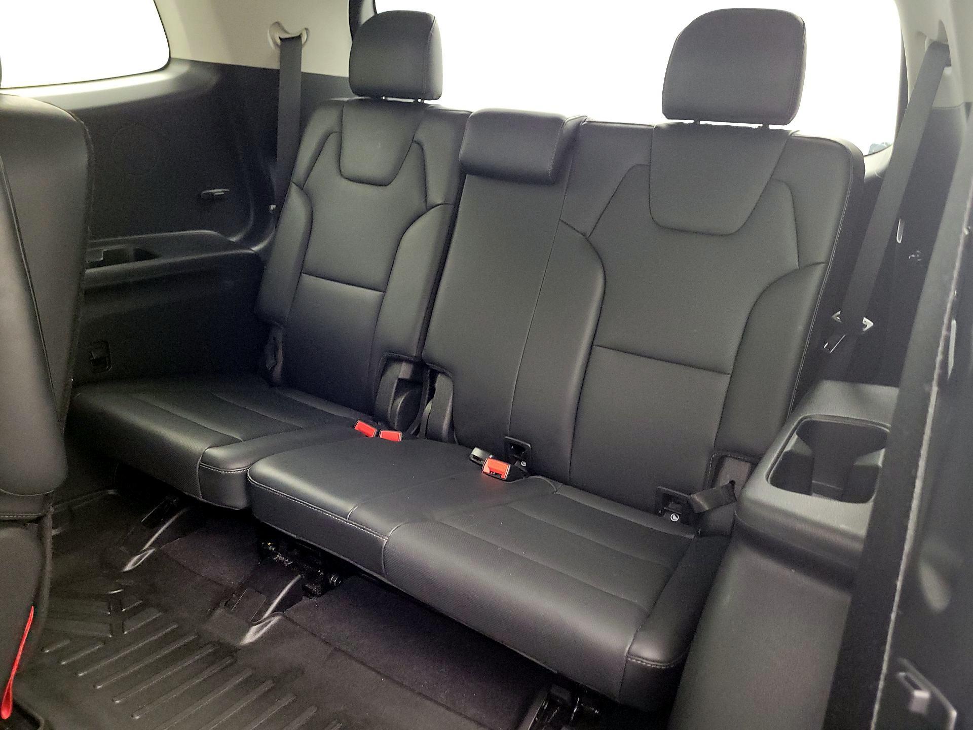 Thumbnail: 2021 Kia Telluride - 20