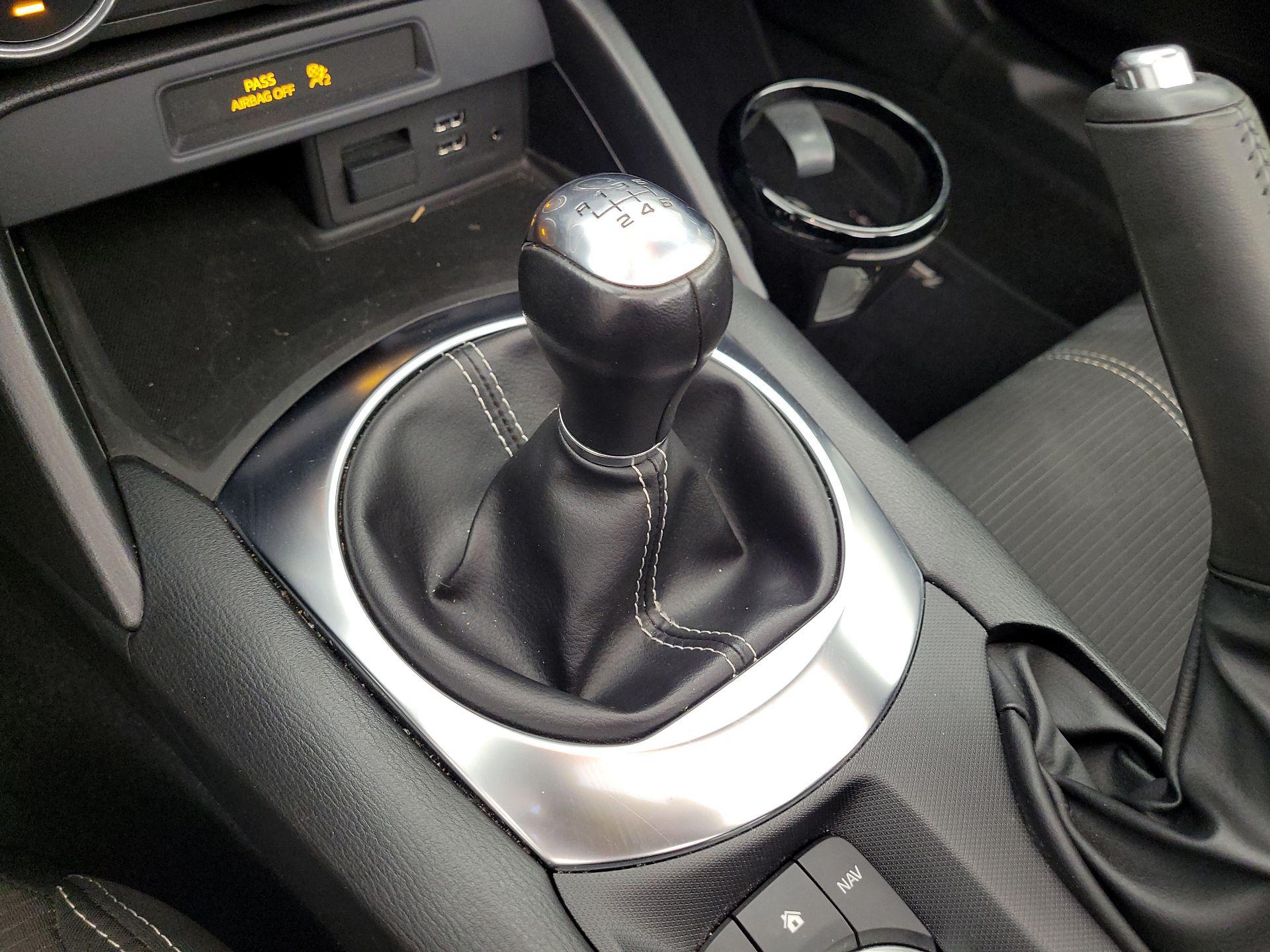 Thumbnail: 2018 Fiat 124 Spider - 17