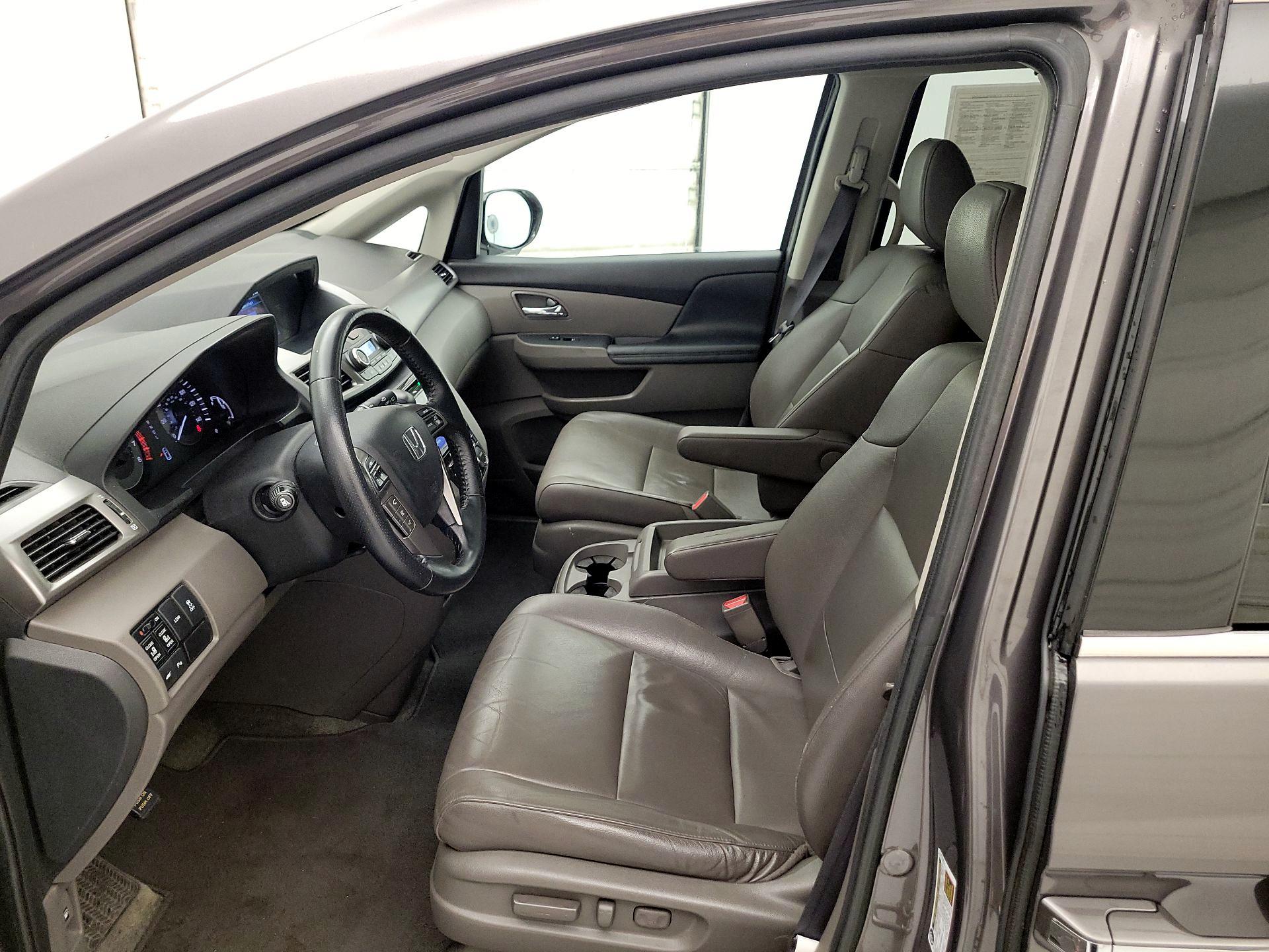 Thumbnail: 2016 Honda Odyssey - 11