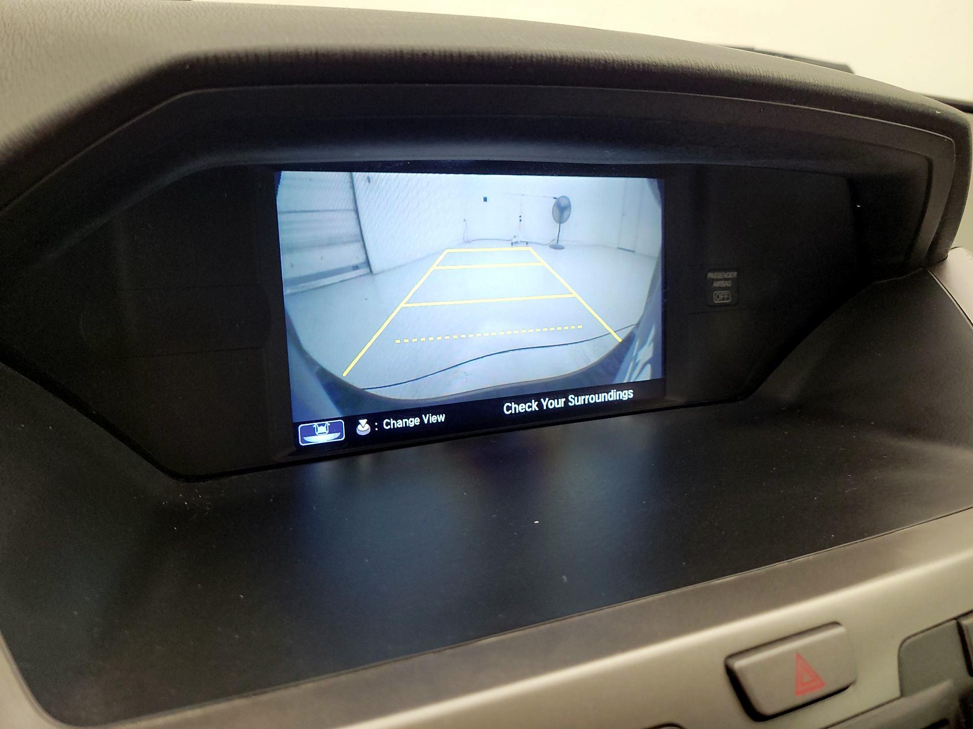 Thumbnail: 2016 Honda Odyssey - 14