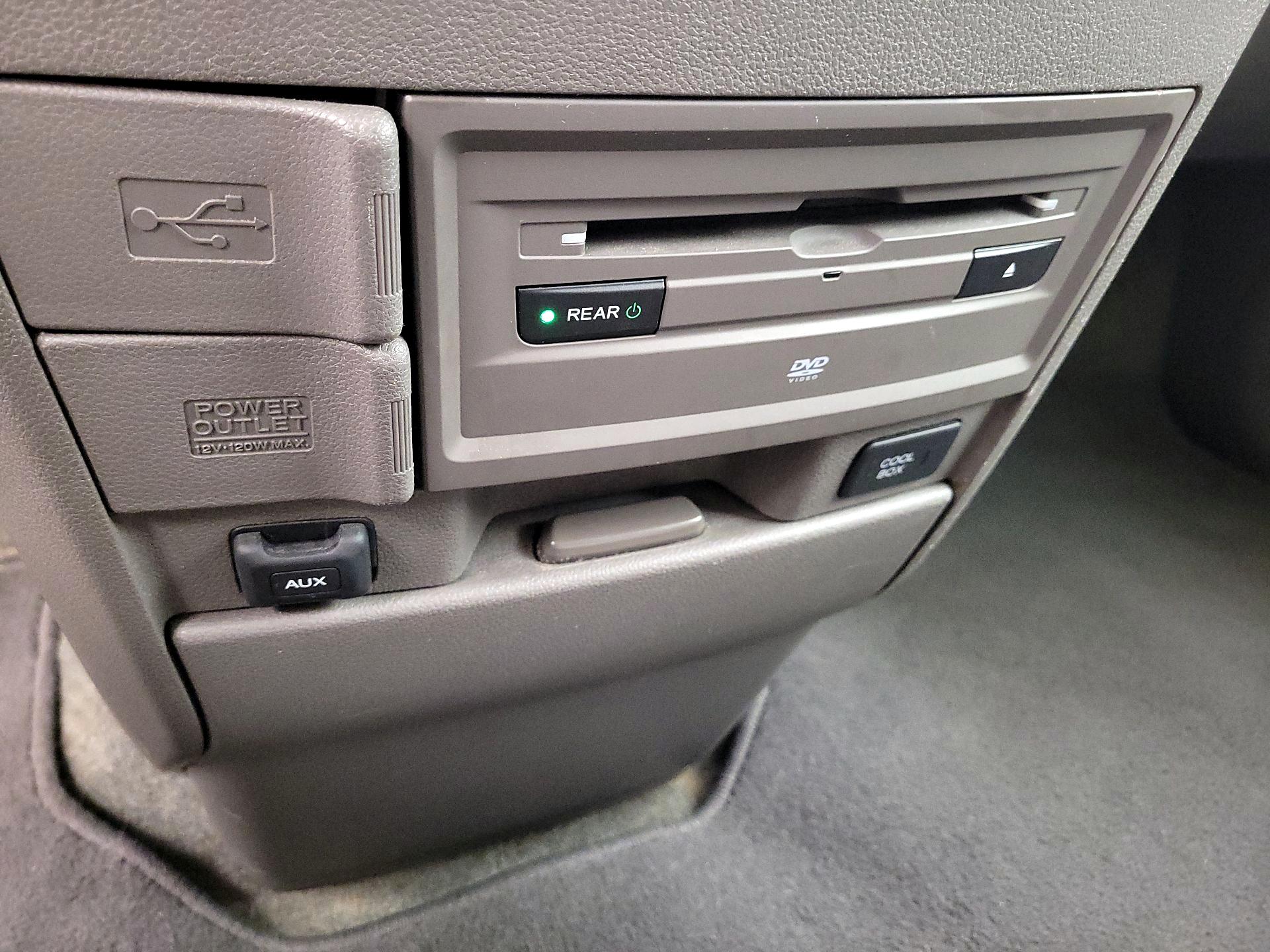 Thumbnail: 2016 Honda Odyssey - 18