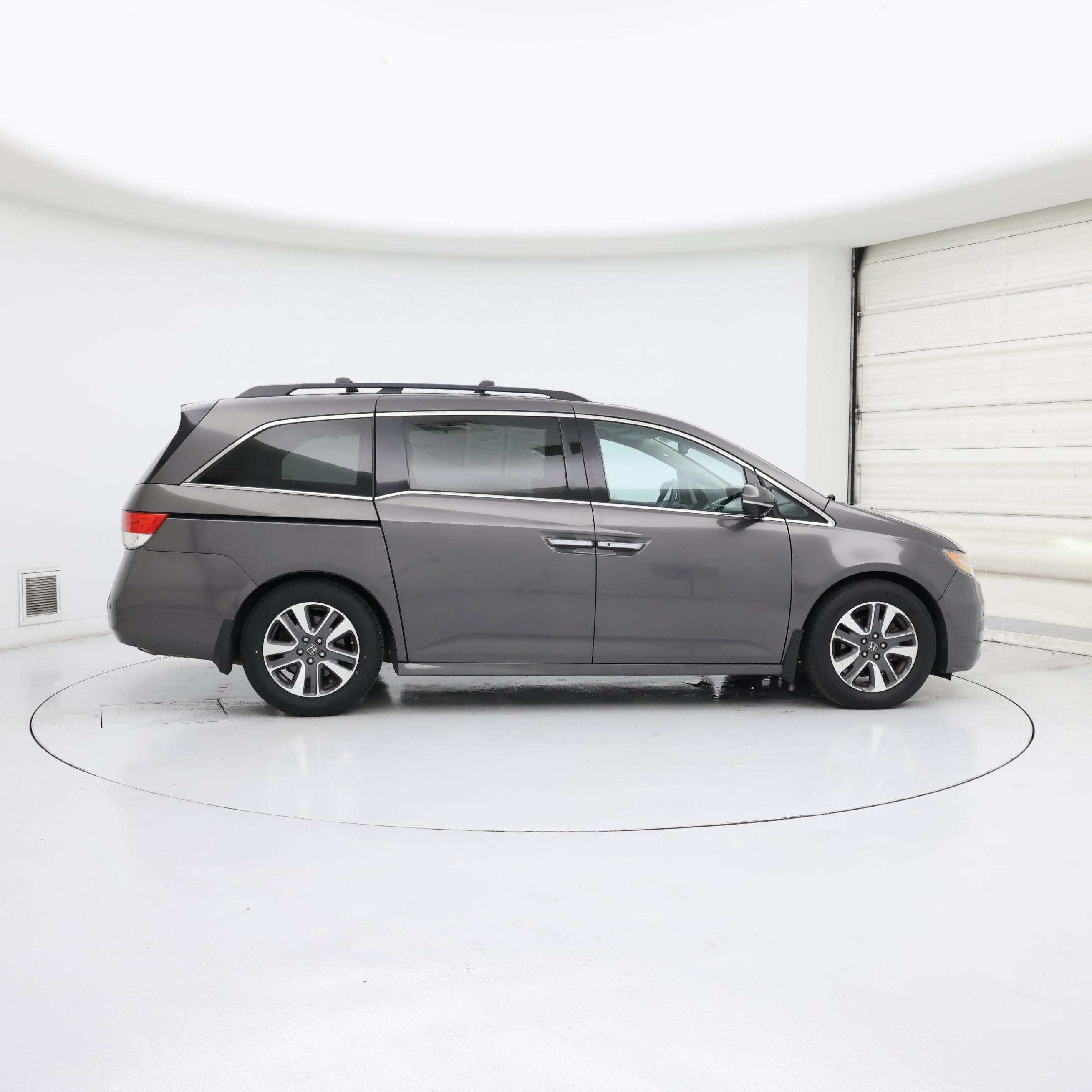 Thumbnail: 2016 Honda Odyssey - 7