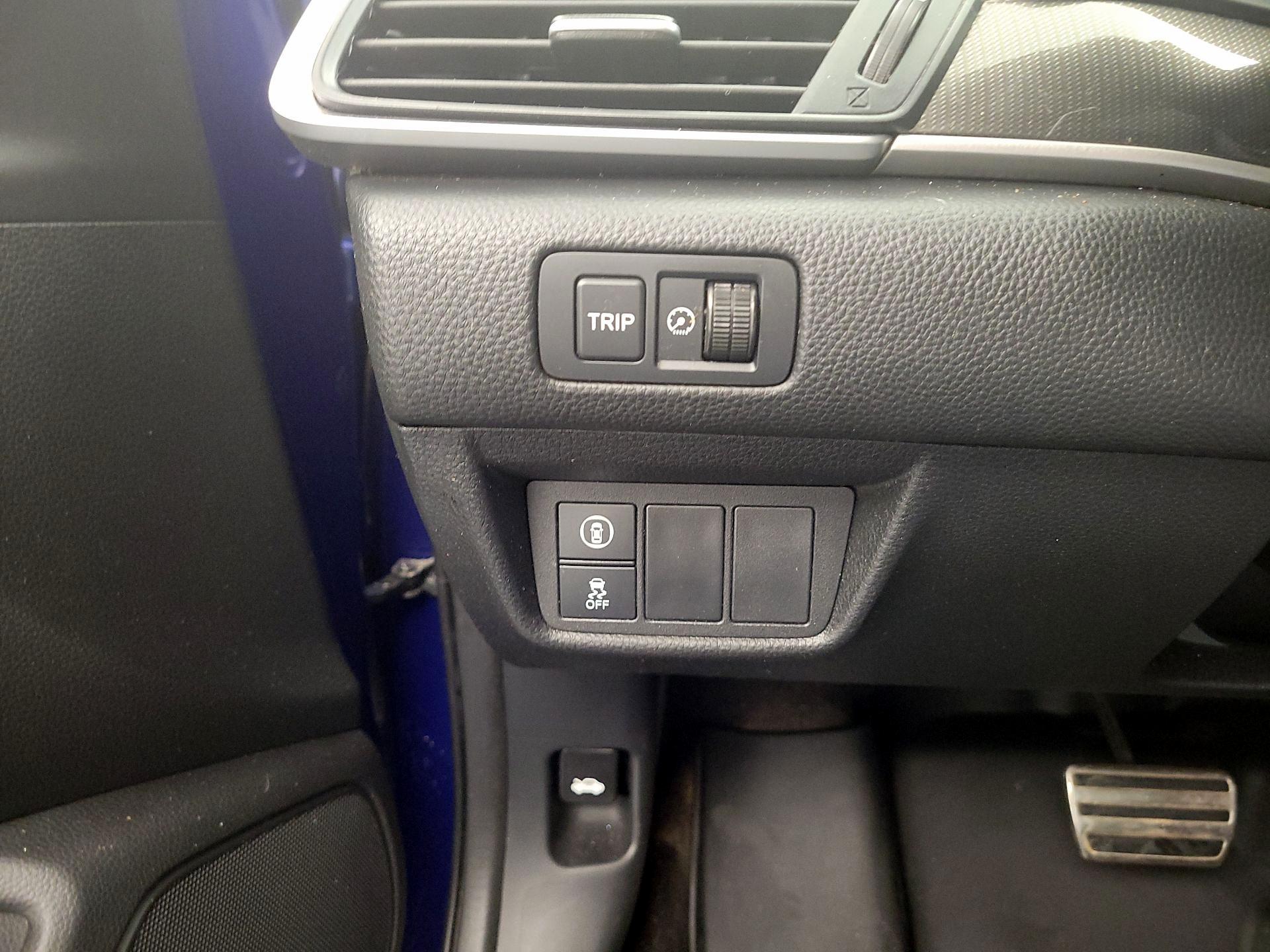 Thumbnail: 2019 Honda Accord - 13