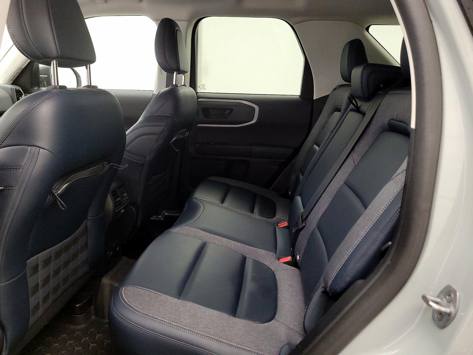 Thumbnail: 2022 Ford Bronco Sport - 19