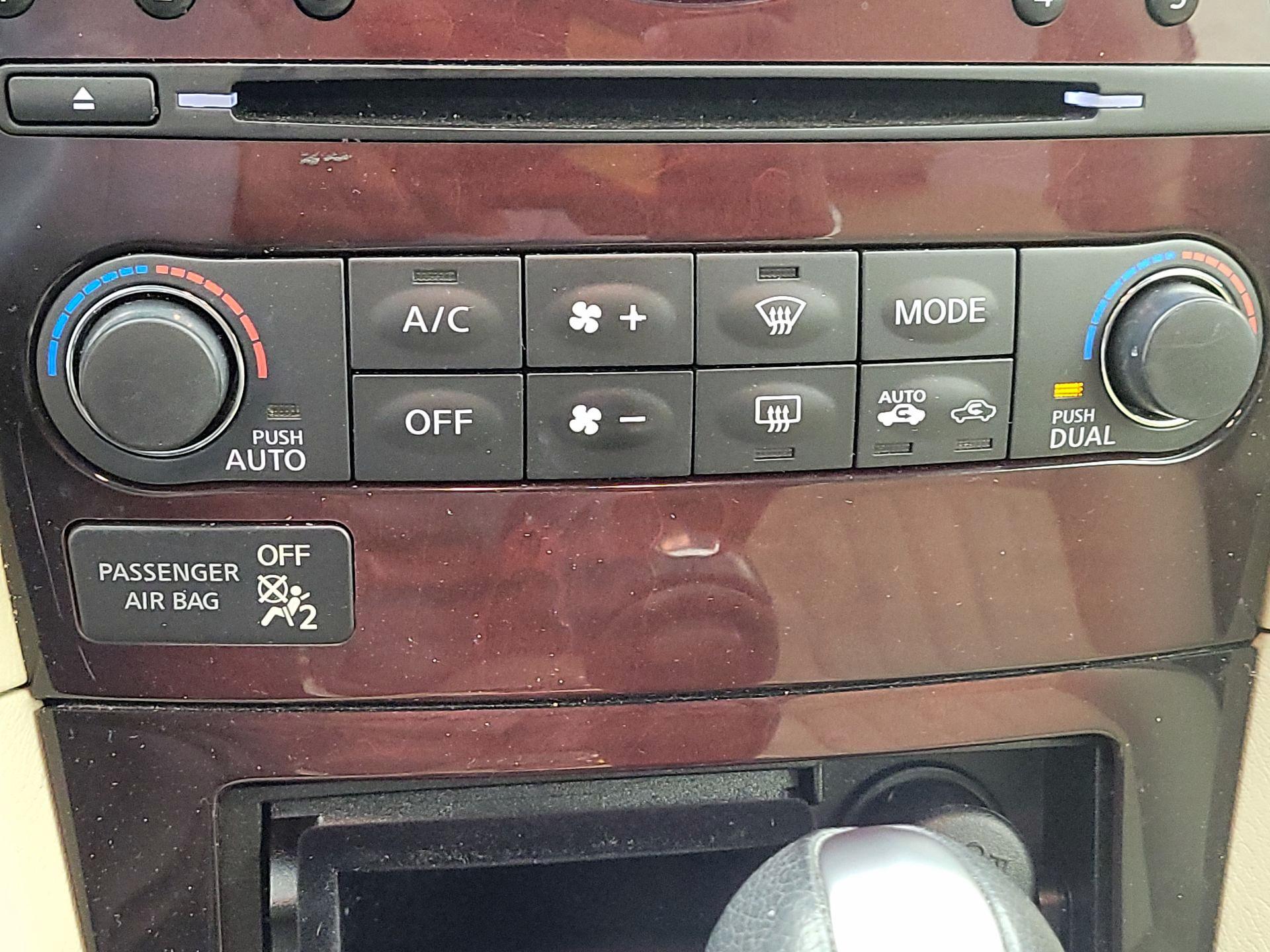 Thumbnail: 2017 INFINITI QX50 - 16