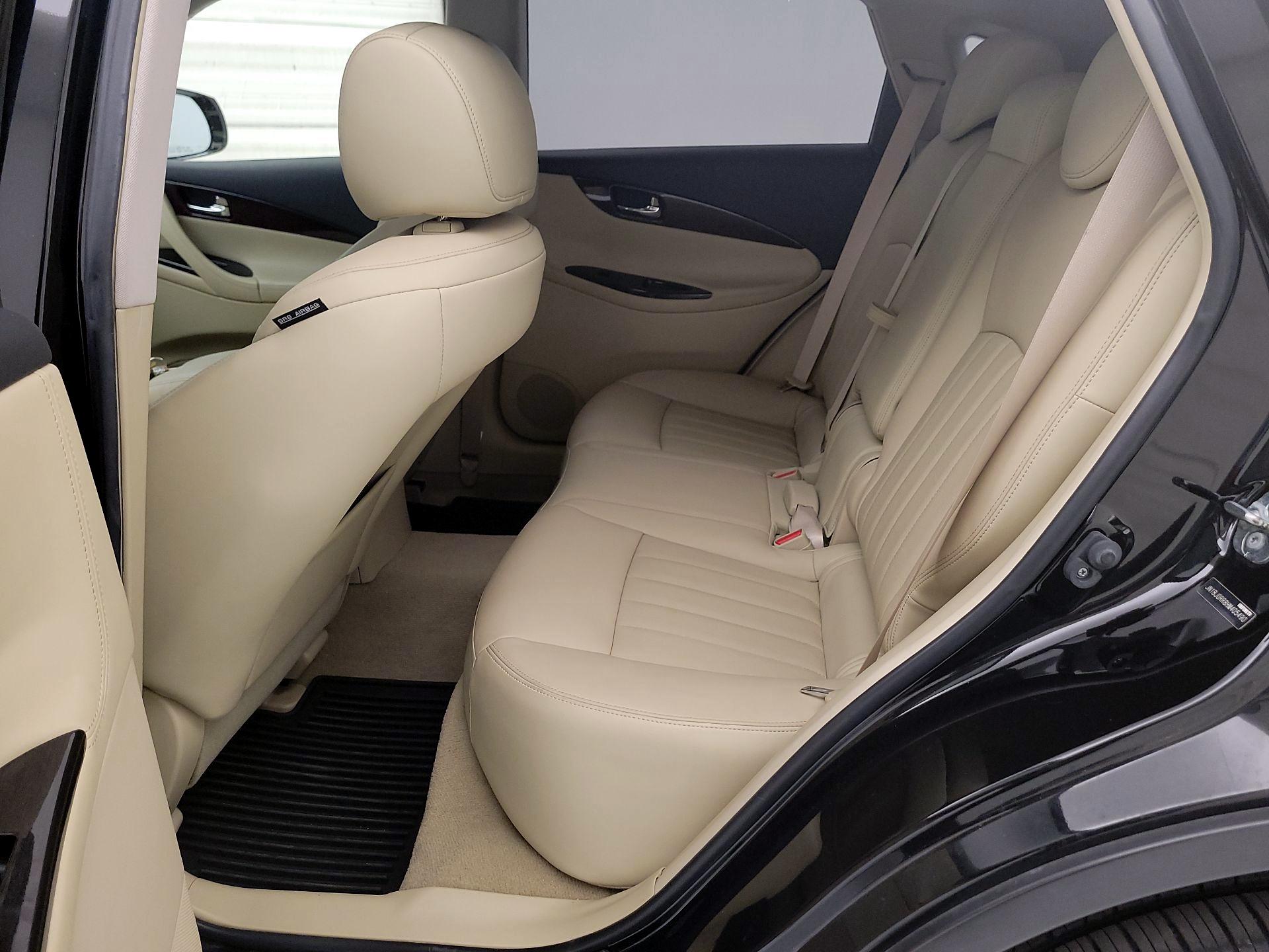 Thumbnail: 2017 INFINITI QX50 - 19