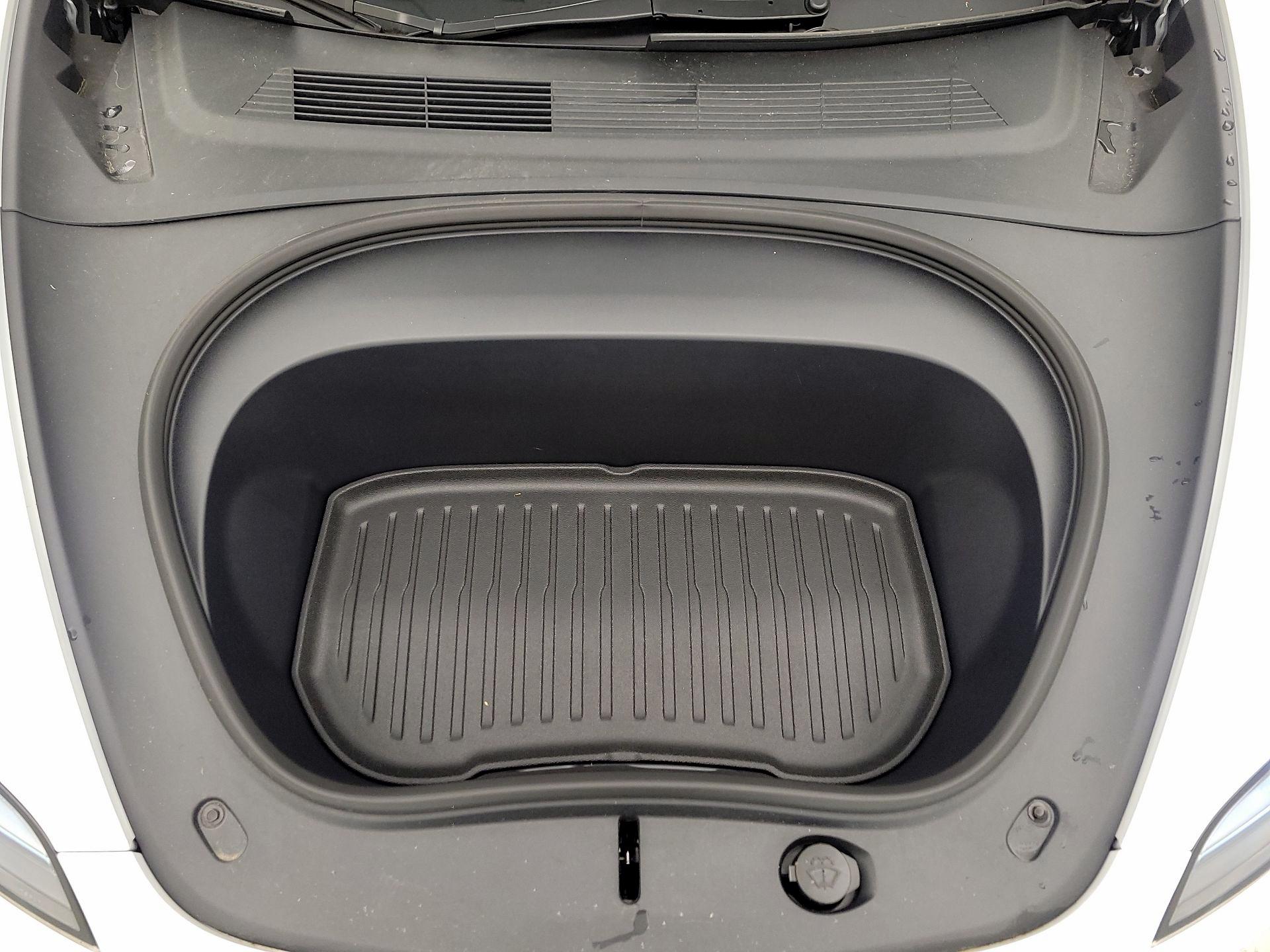 Thumbnail: 2025 Tesla Model 3 - 19