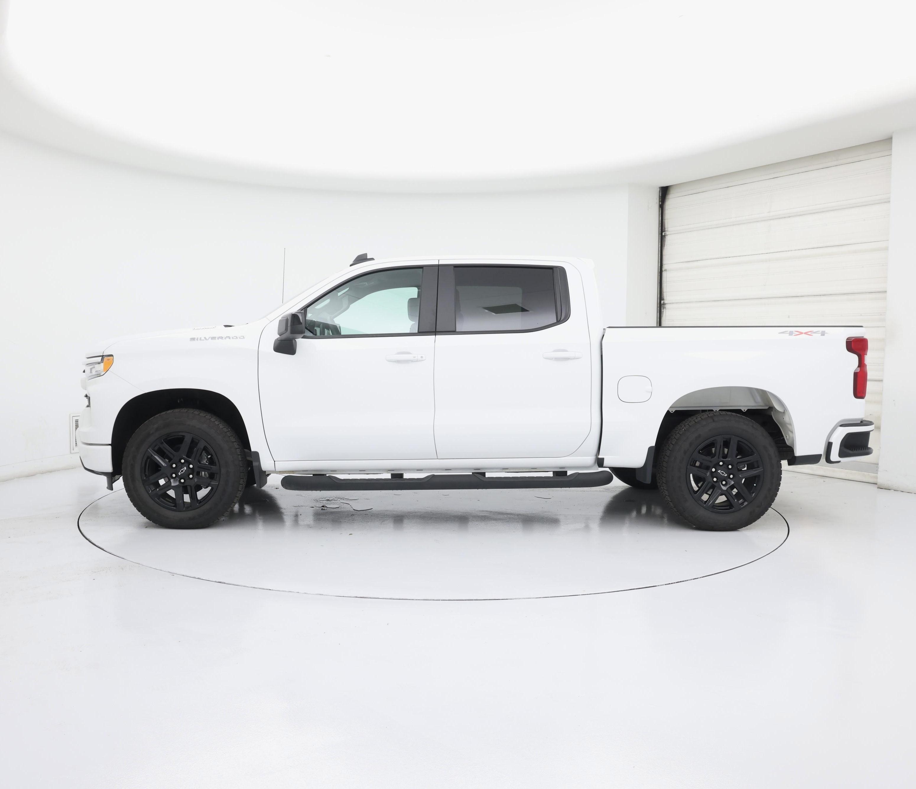Thumbnail: 2026 Chevrolet Silverado 1500 - 3