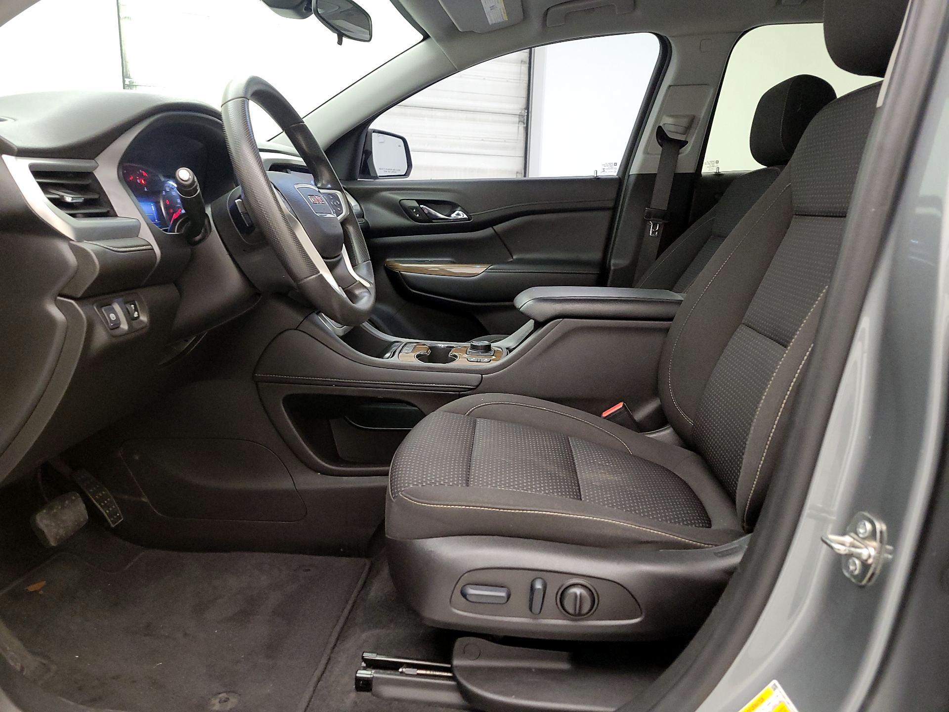 Thumbnail: 2023 GMC Acadia - 11