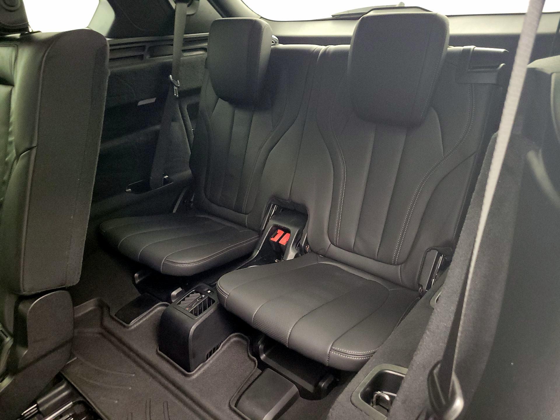 Thumbnail: 2021 BMW X5 - 20