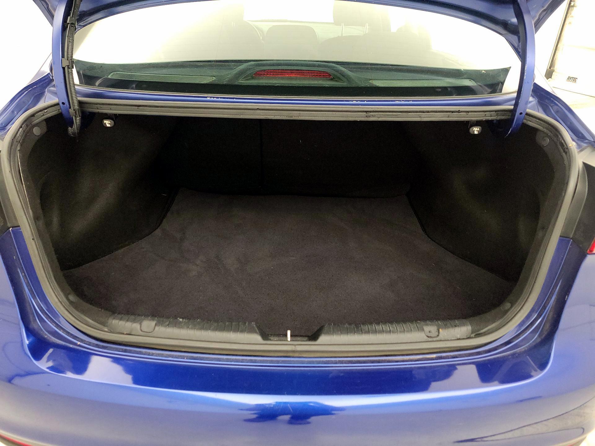 Thumbnail: 2018 Kia Forte - 20