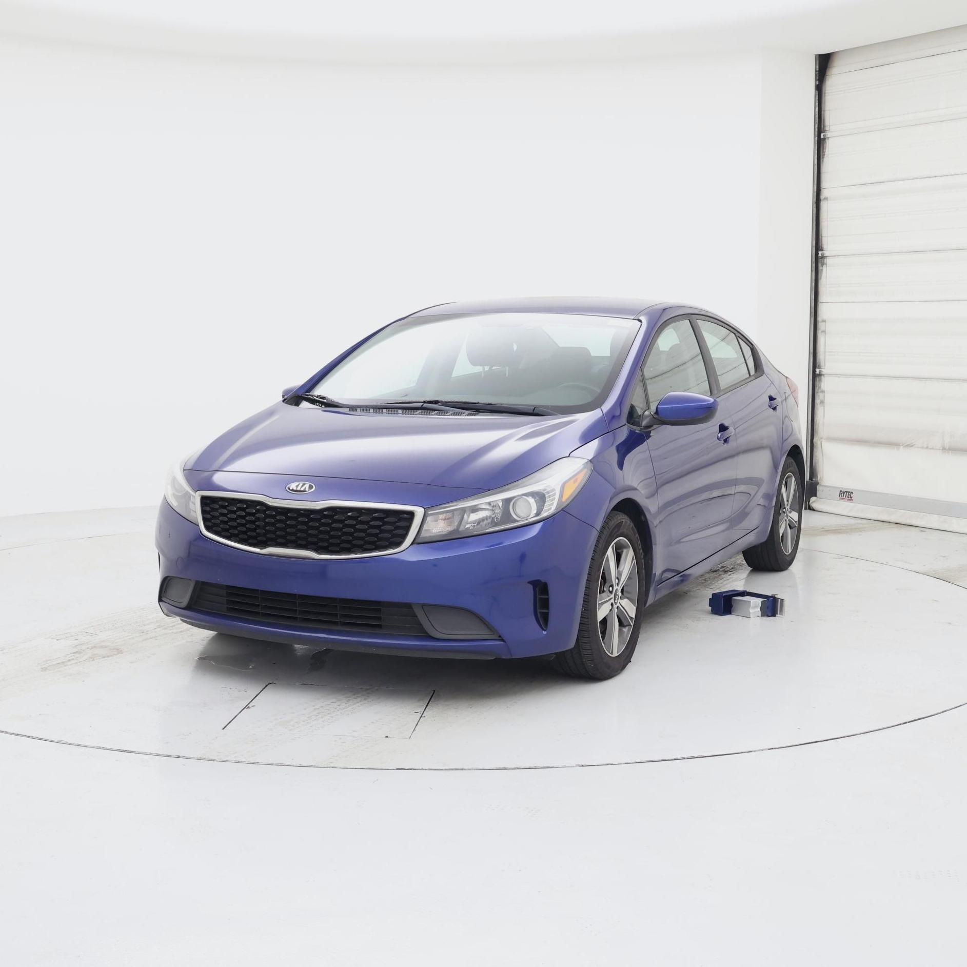 Thumbnail: 2018 Kia Forte - 4