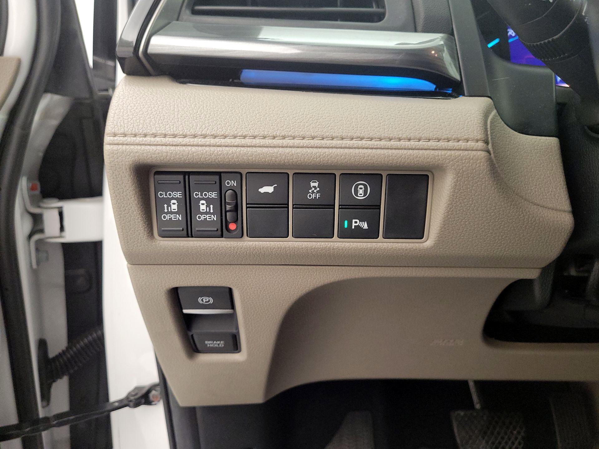 Thumbnail: 2024 Honda Odyssey - 13