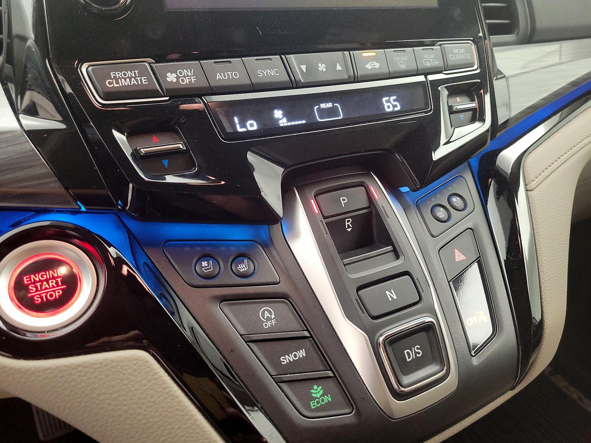 Thumbnail: 2024 Honda Odyssey - 16