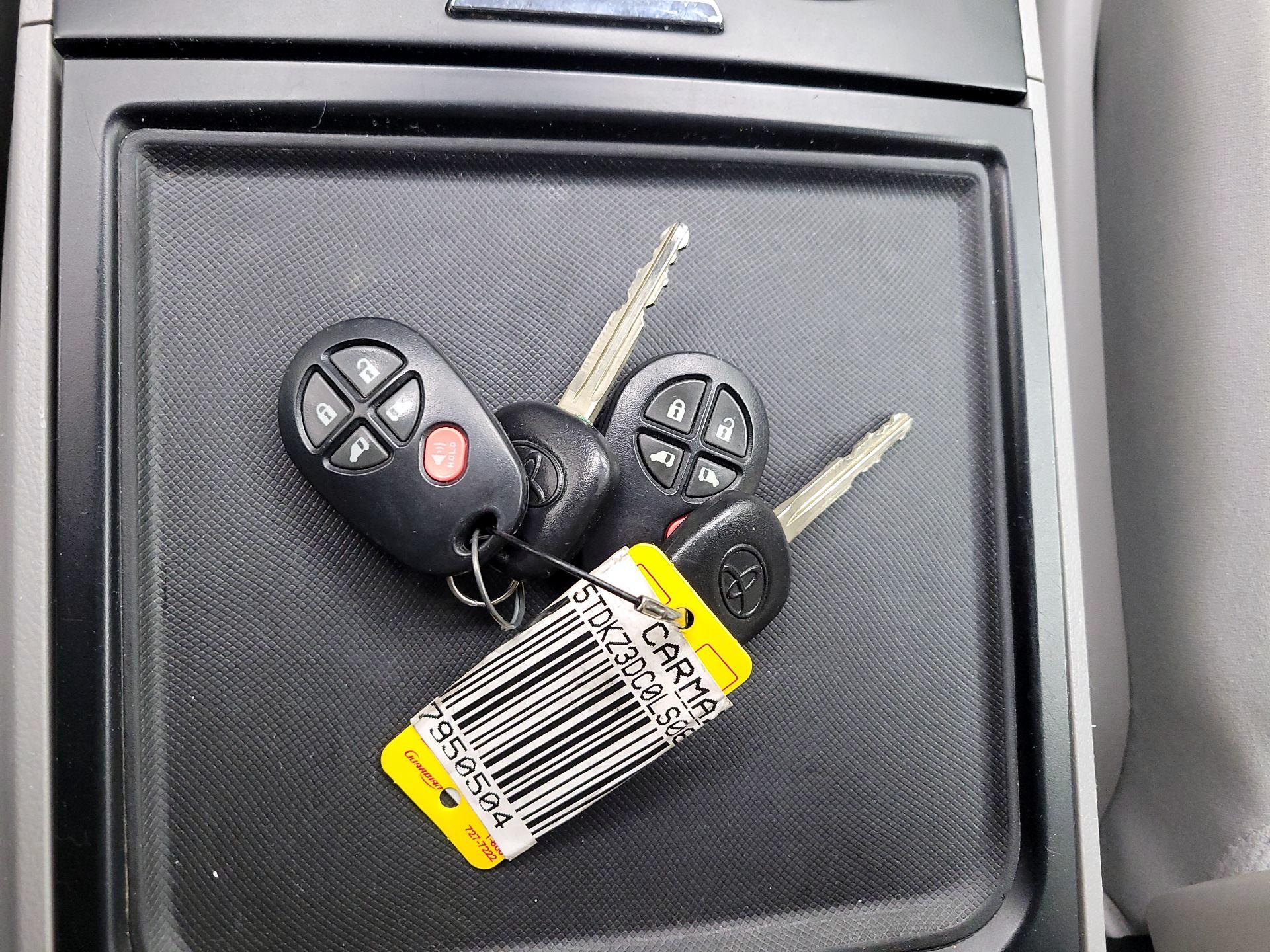 Thumbnail: 2020 Toyota Sienna - 20