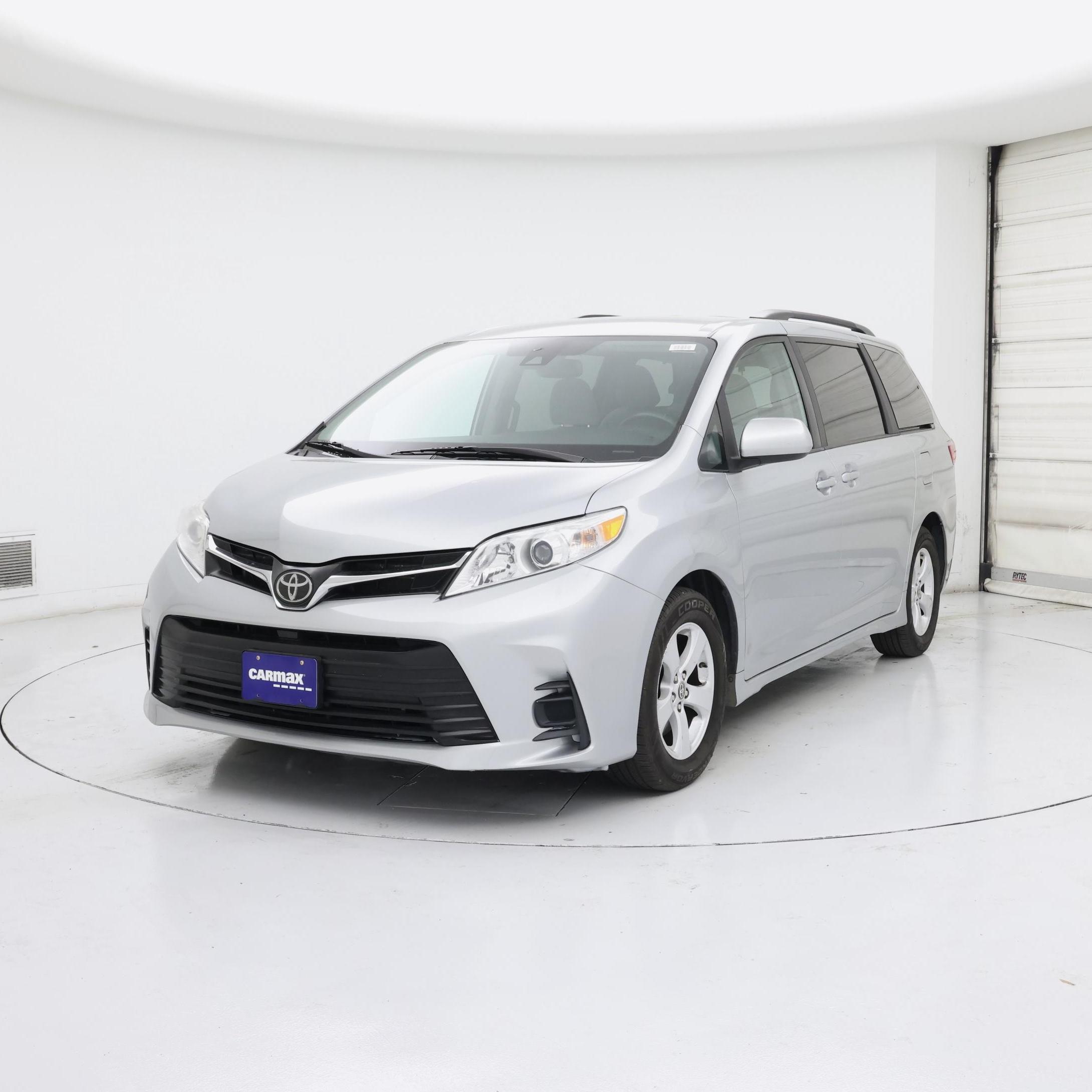 Thumbnail: 2020 Toyota Sienna - 4