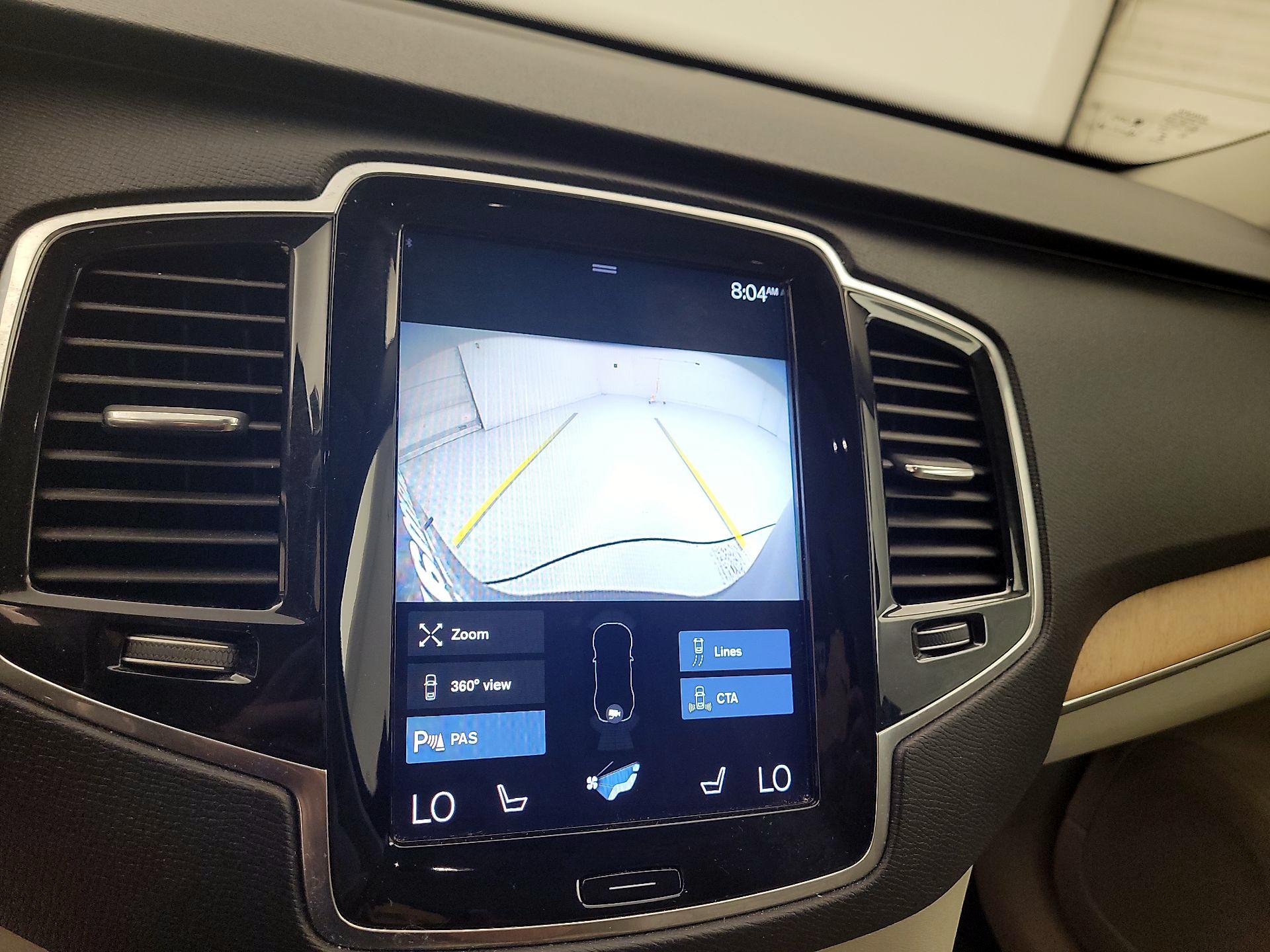 Thumbnail: 2021 Volvo XC90 - 14