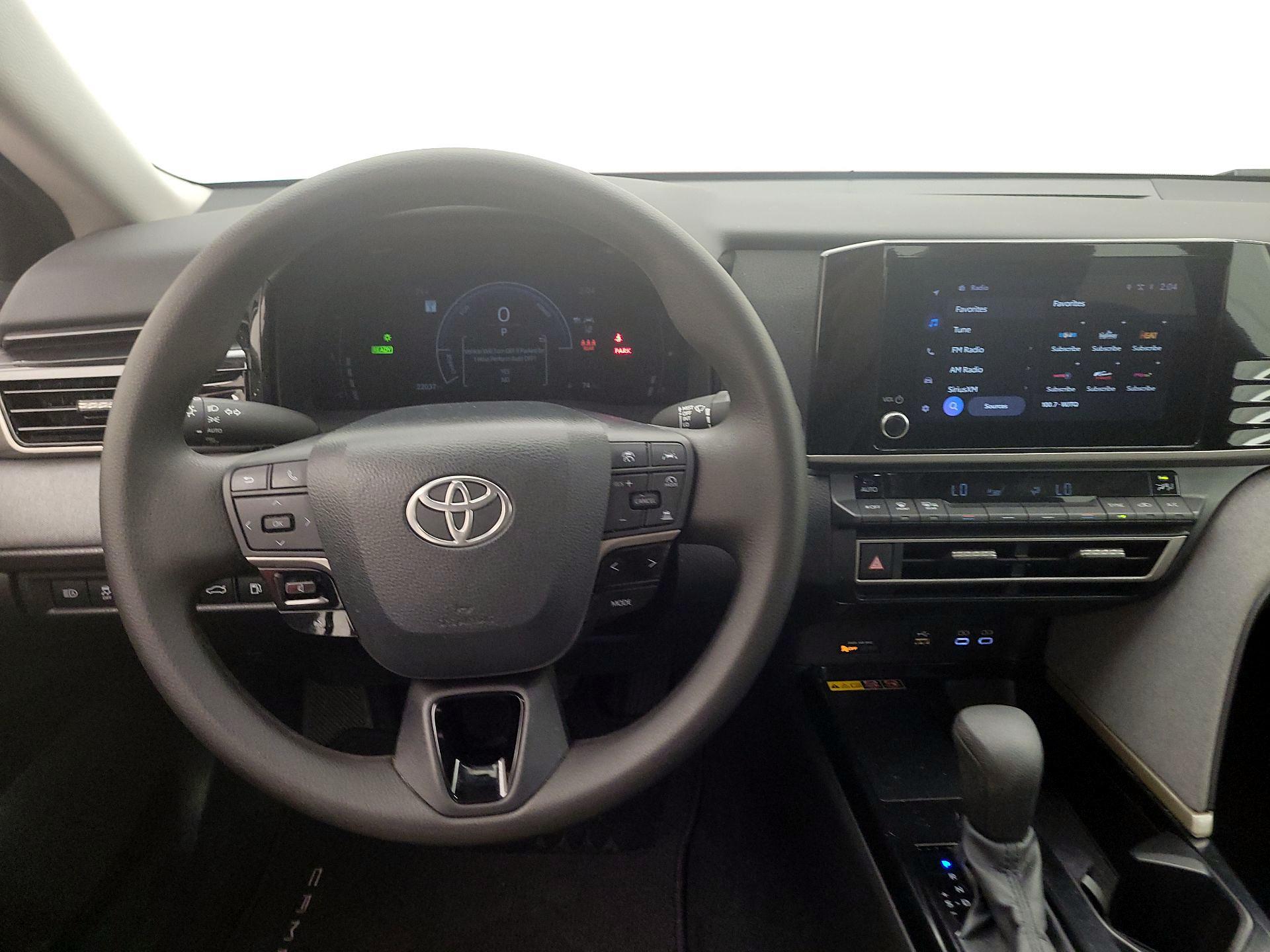 Thumbnail: 2025 Toyota Camry - 10