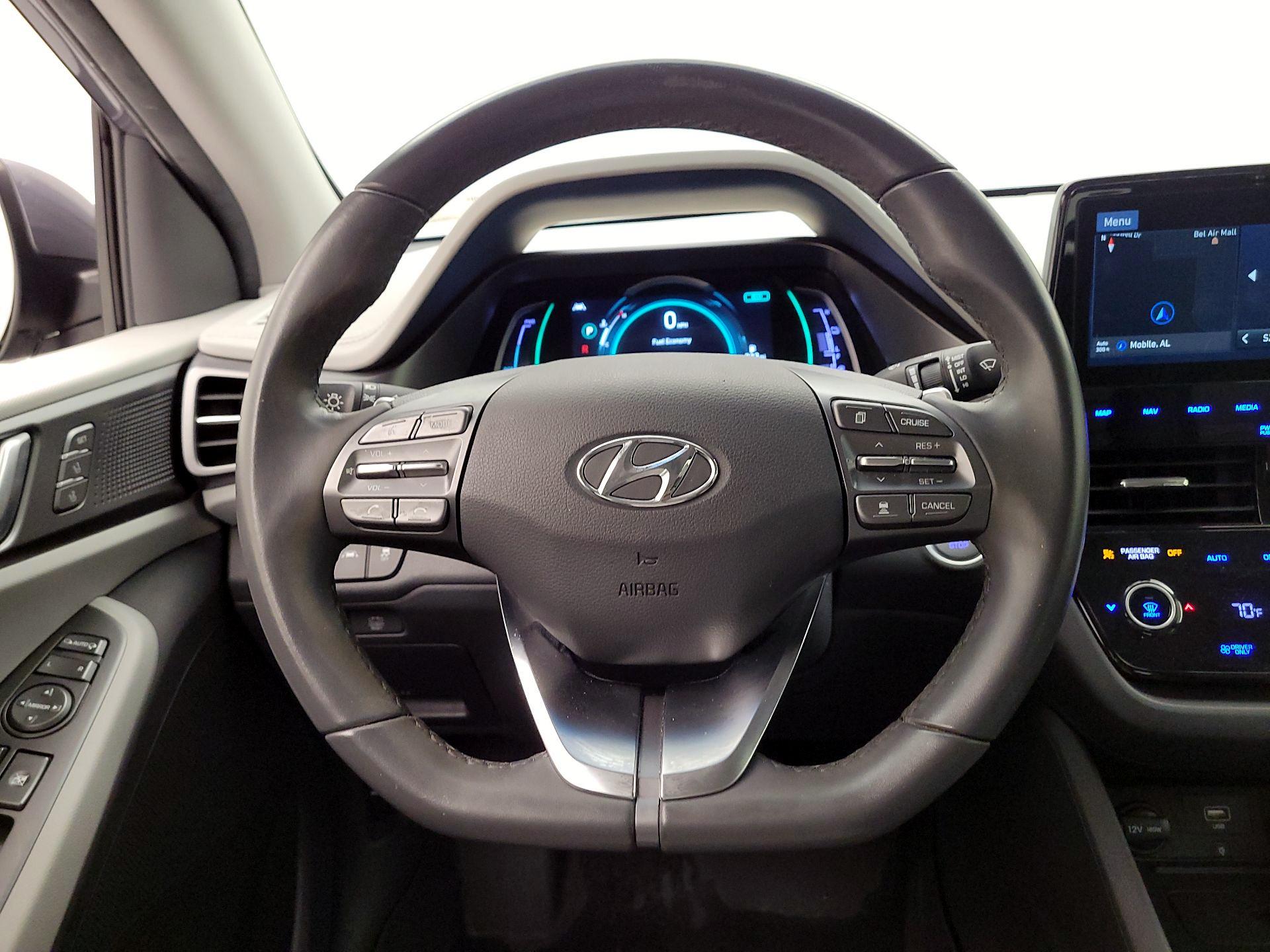 Thumbnail: 2020 Hyundai Ioniq - 10