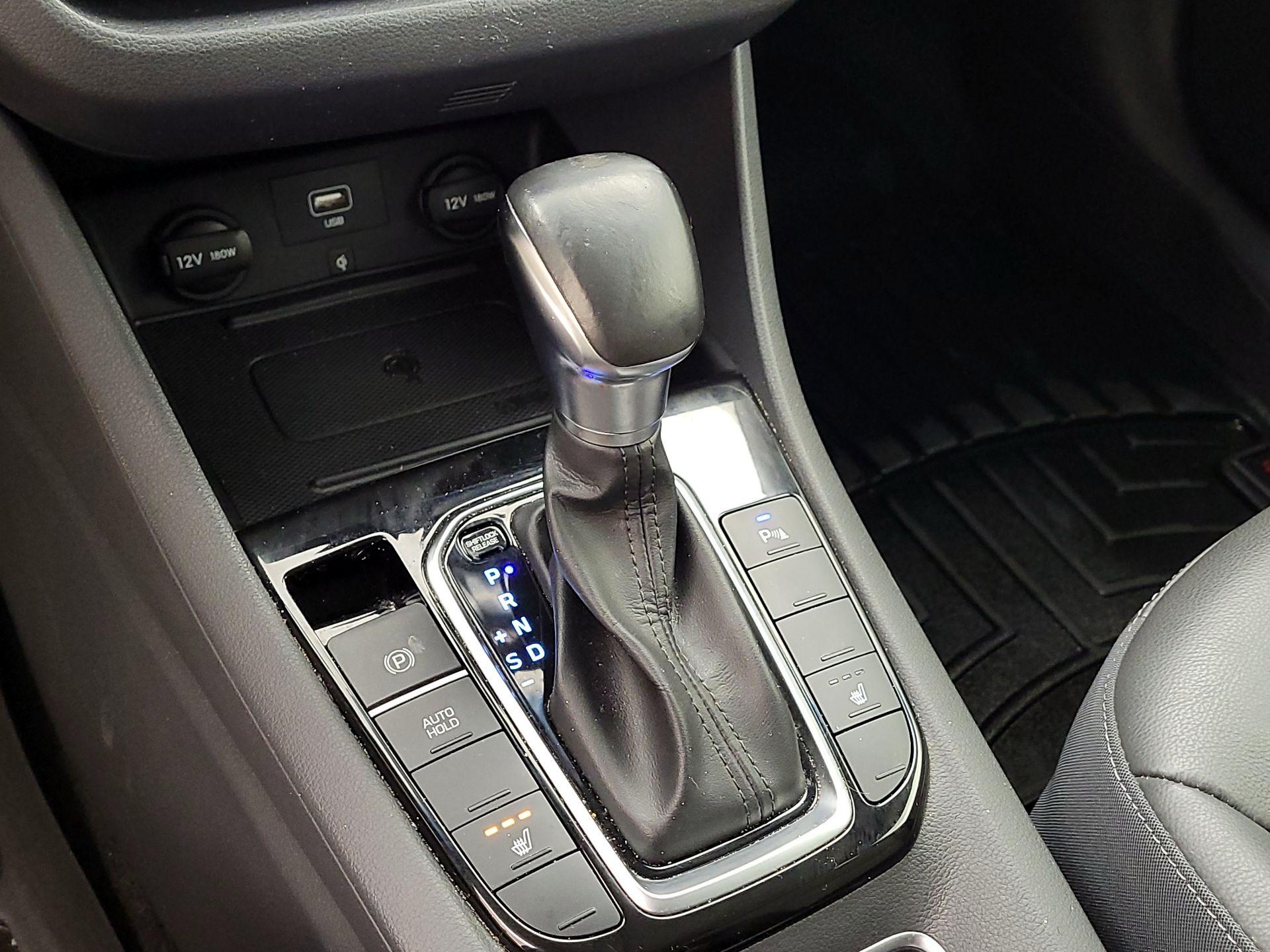 Thumbnail: 2020 Hyundai Ioniq - 17