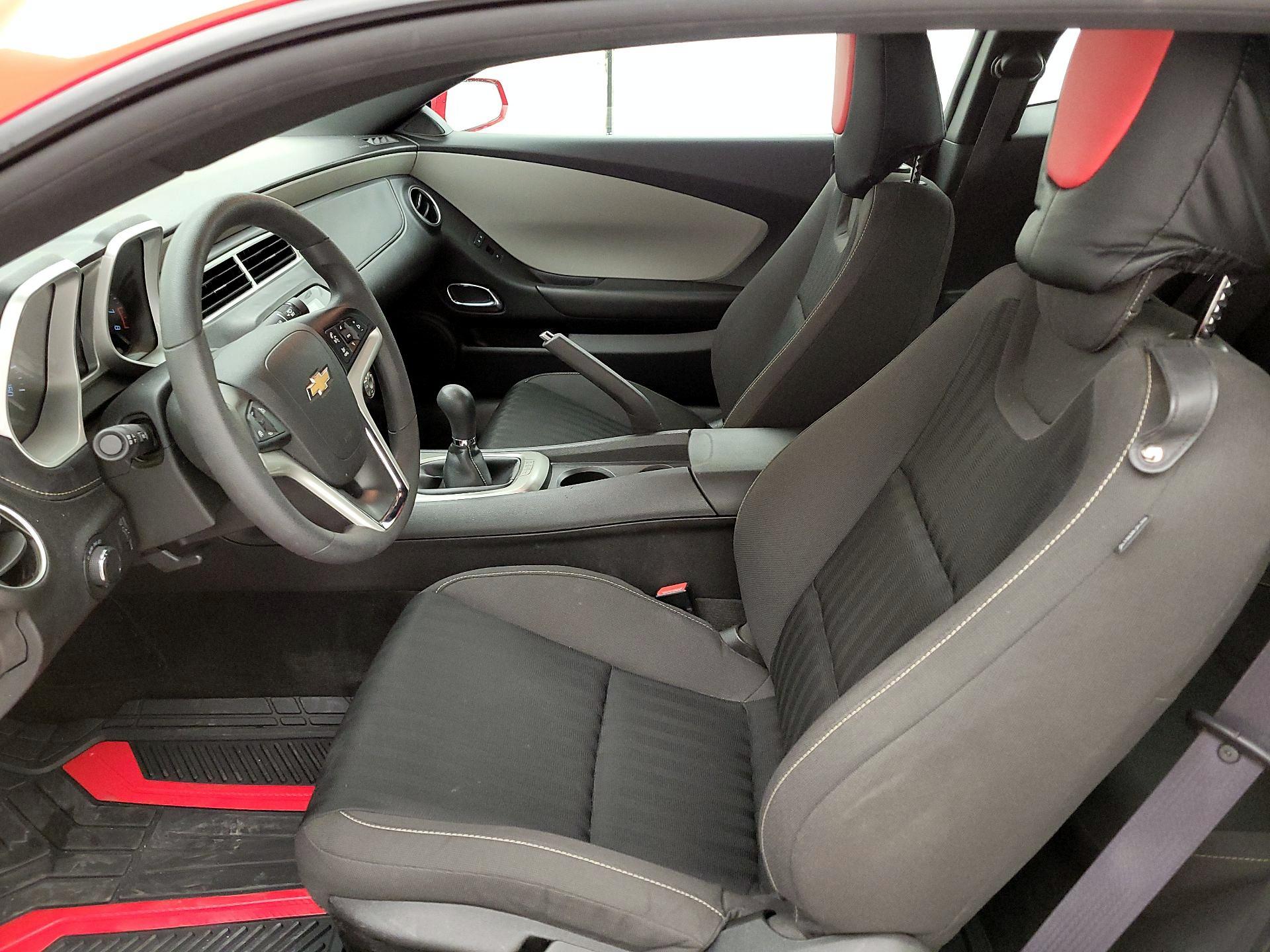 Thumbnail: 2015 Chevrolet Camaro - 11