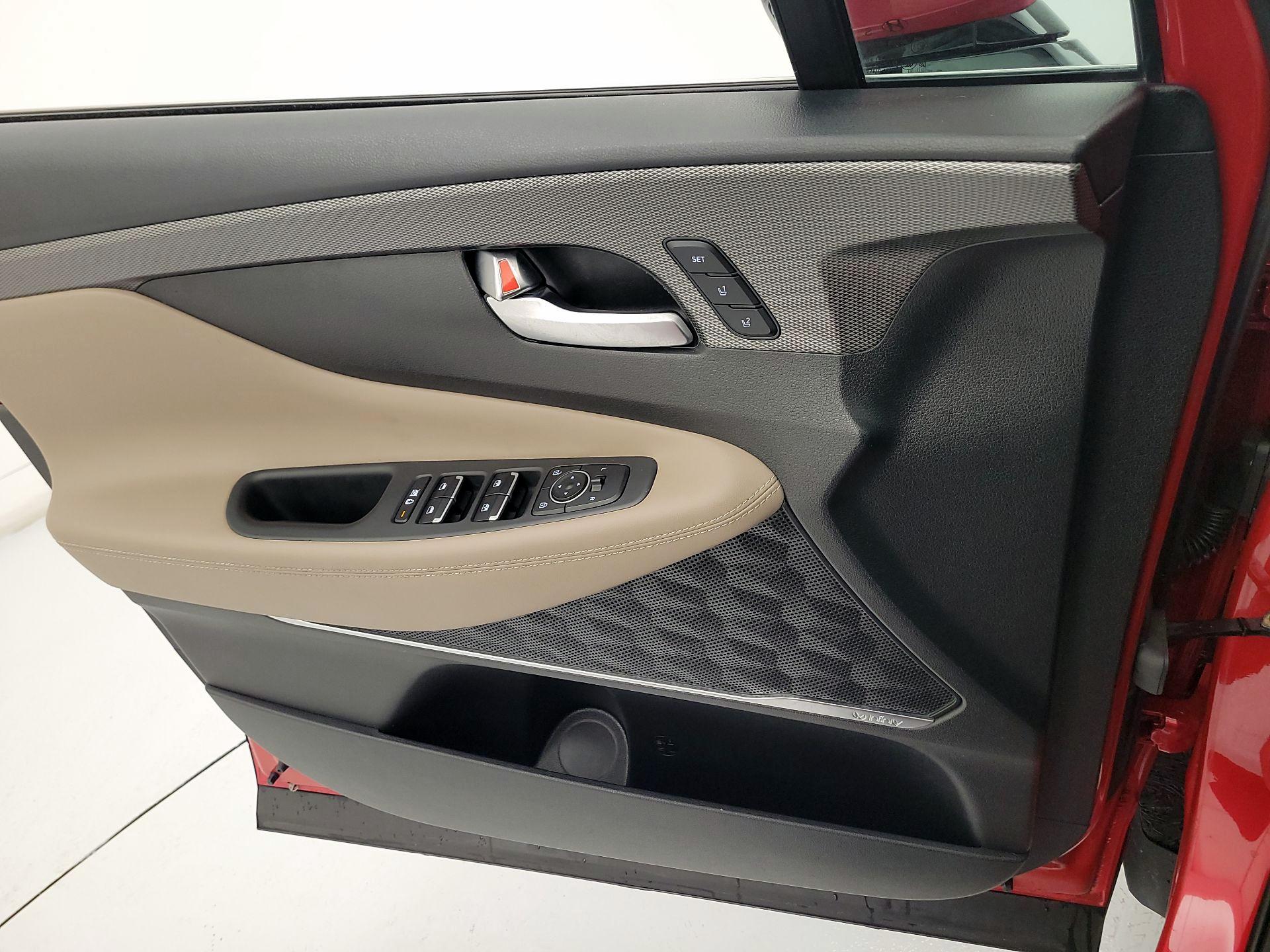 Thumbnail: 2020 Hyundai Santa Fe - 12