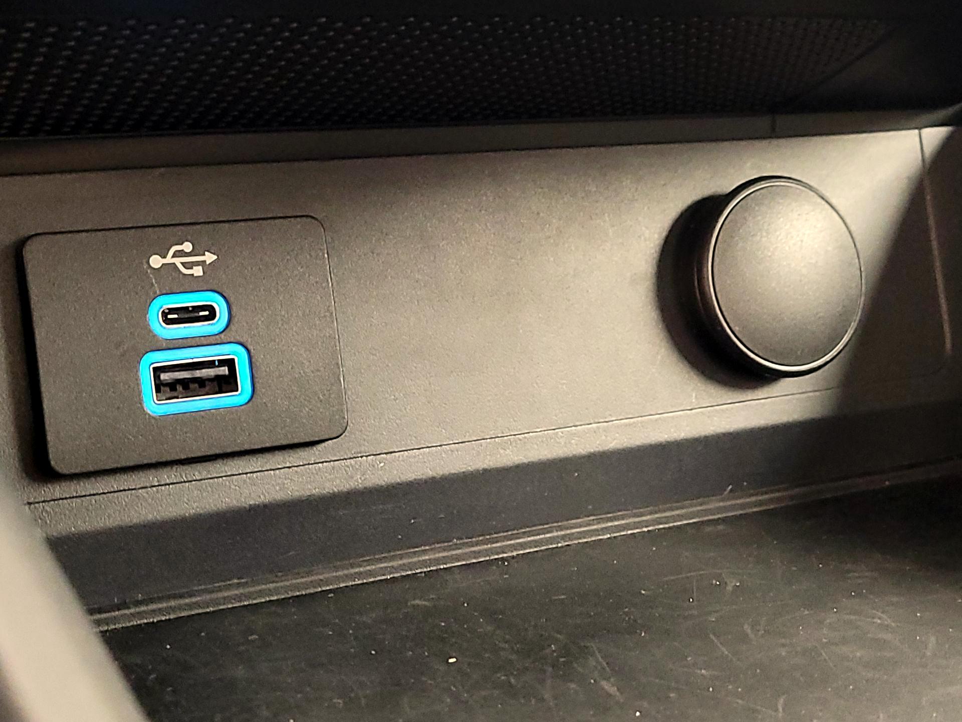 Thumbnail: 2024 Ford Mustang - 18