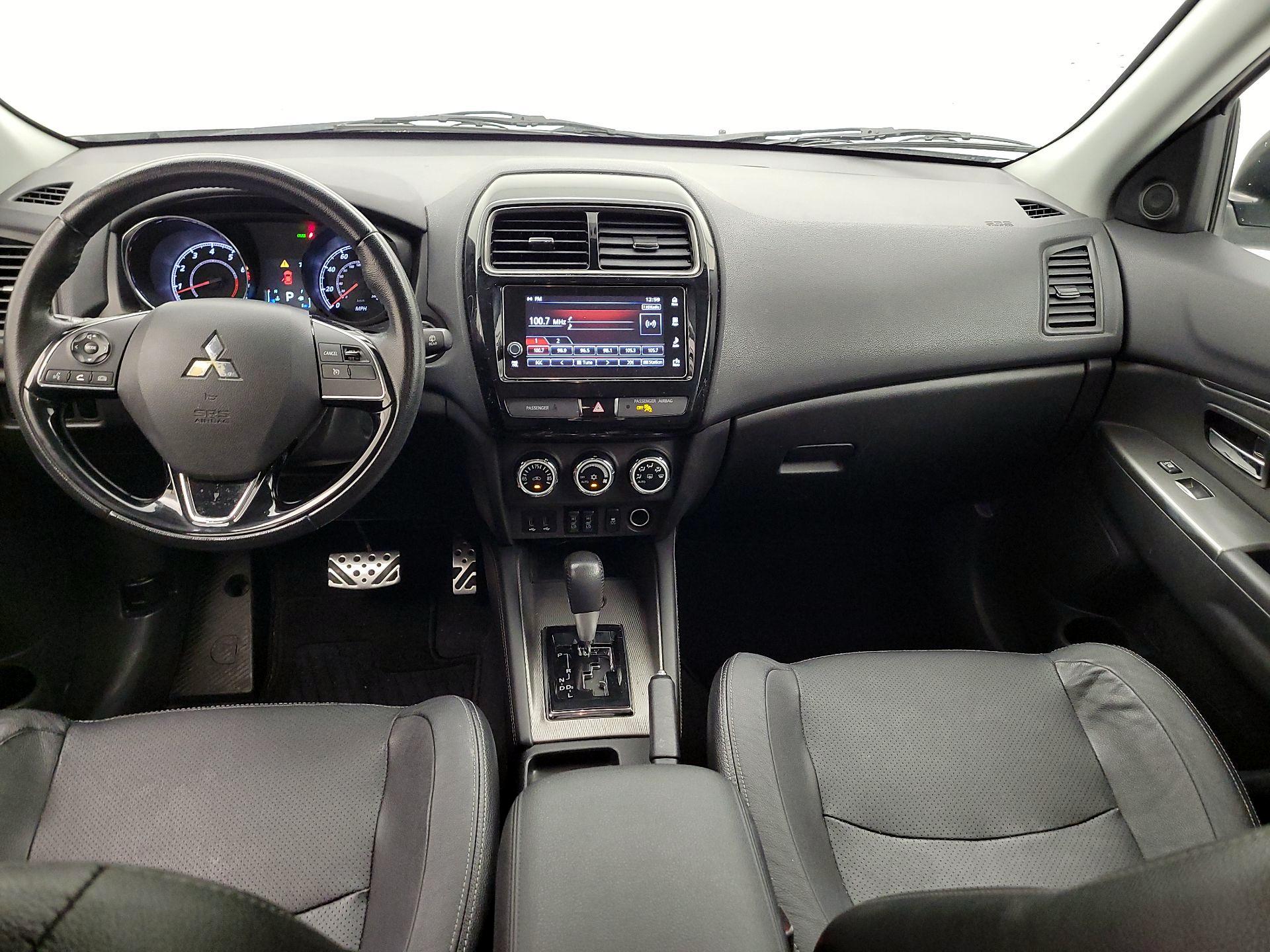 Thumbnail: 2018 Mitsubishi Outlander Sport - 9