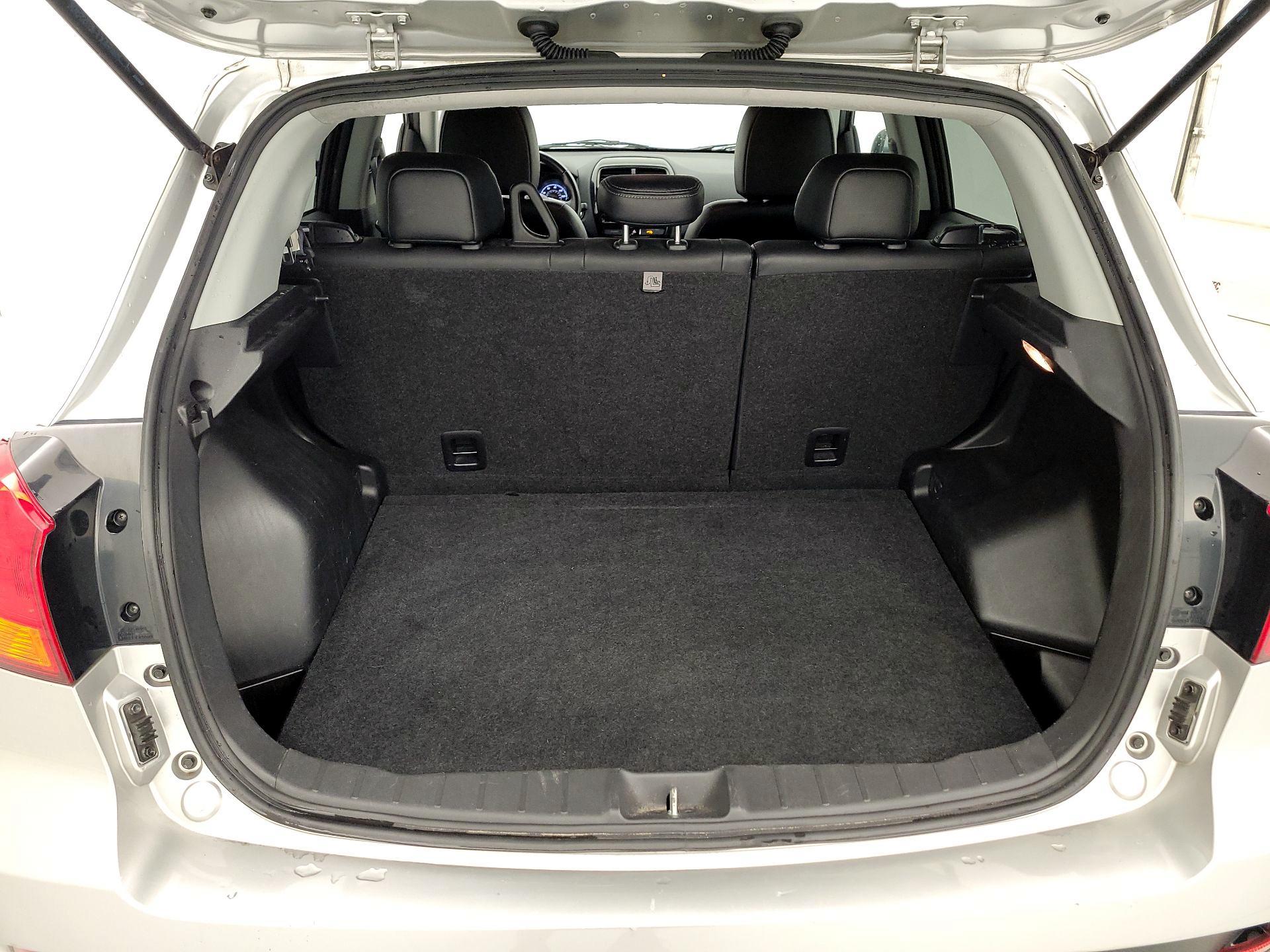 Thumbnail: 2018 Mitsubishi Outlander Sport - 16