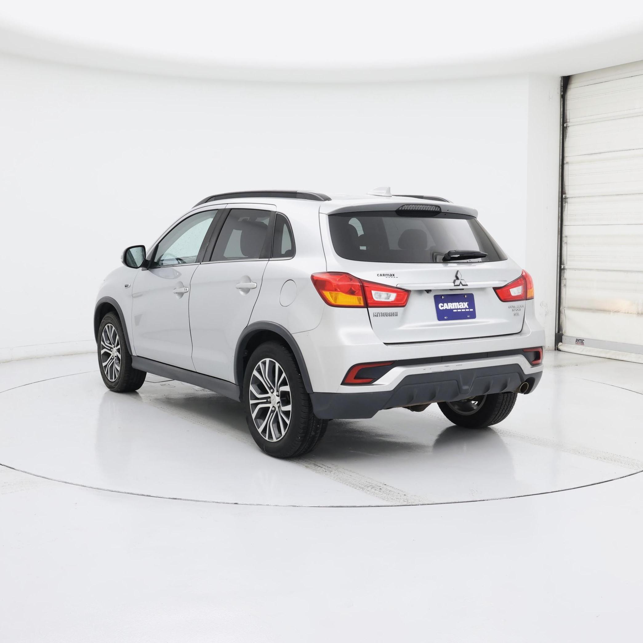 Thumbnail: 2018 Mitsubishi Outlander Sport - 2