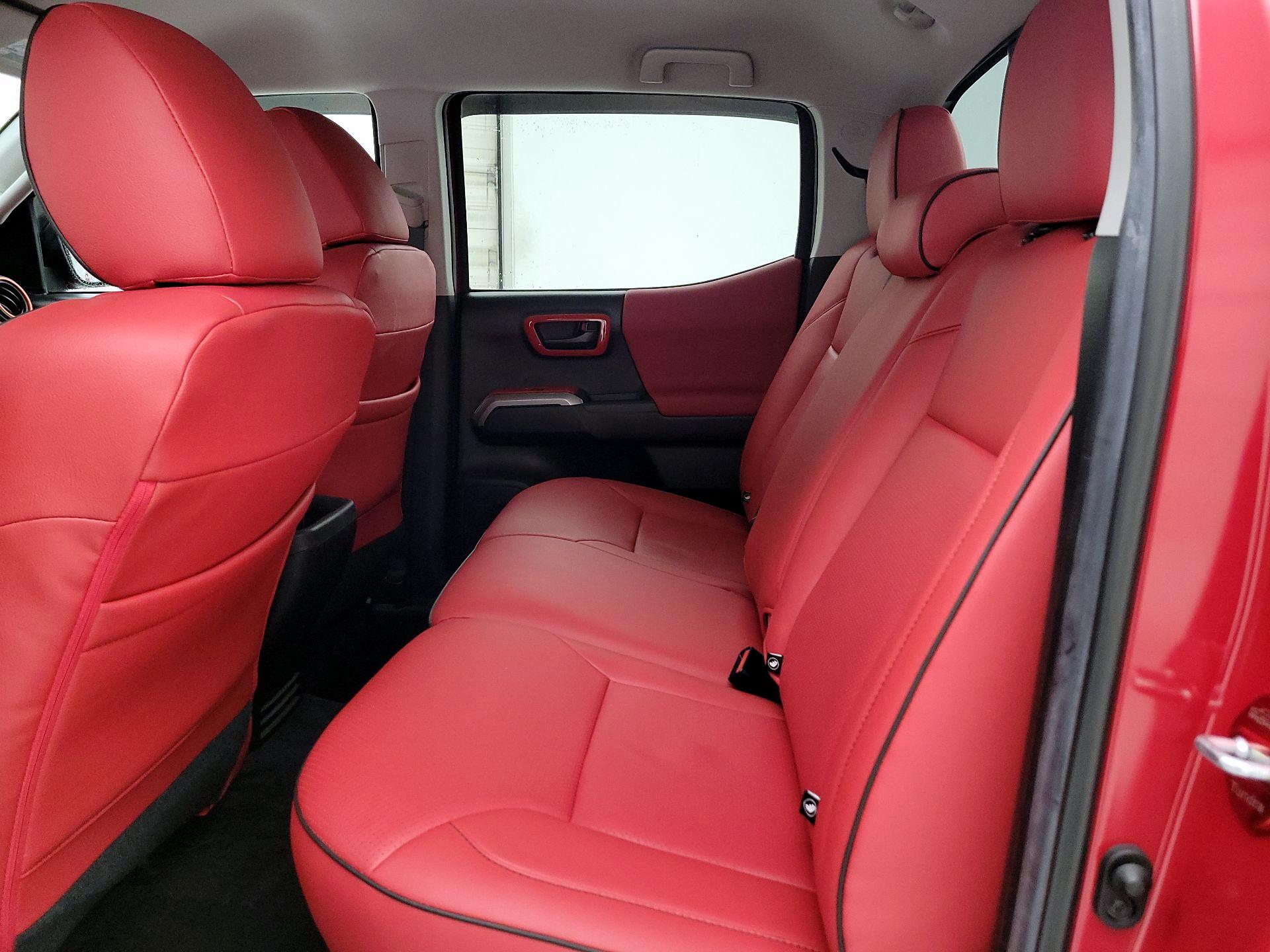 Thumbnail: 2023 Toyota Tacoma - 19