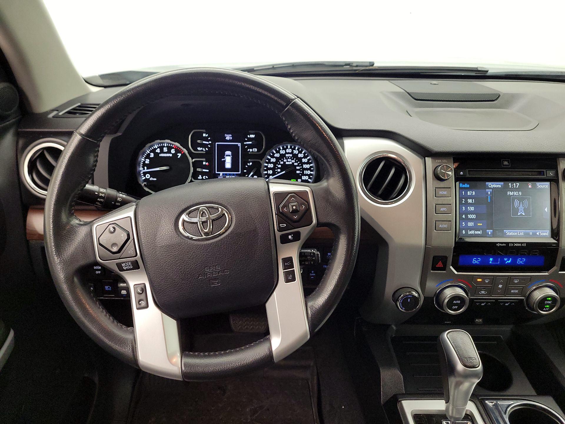 Thumbnail: 2019 Toyota Tundra - 10