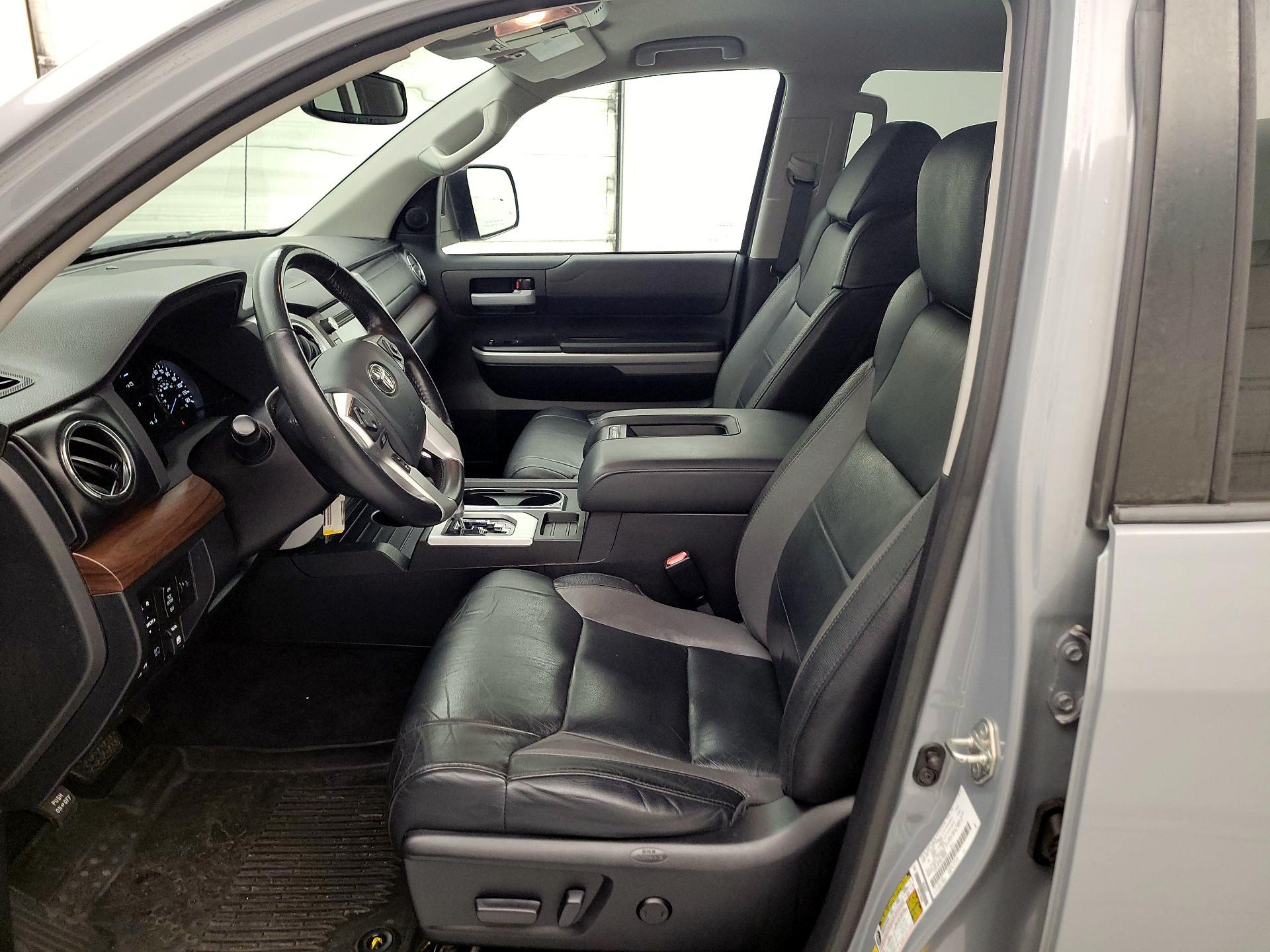 Thumbnail: 2019 Toyota Tundra - 11