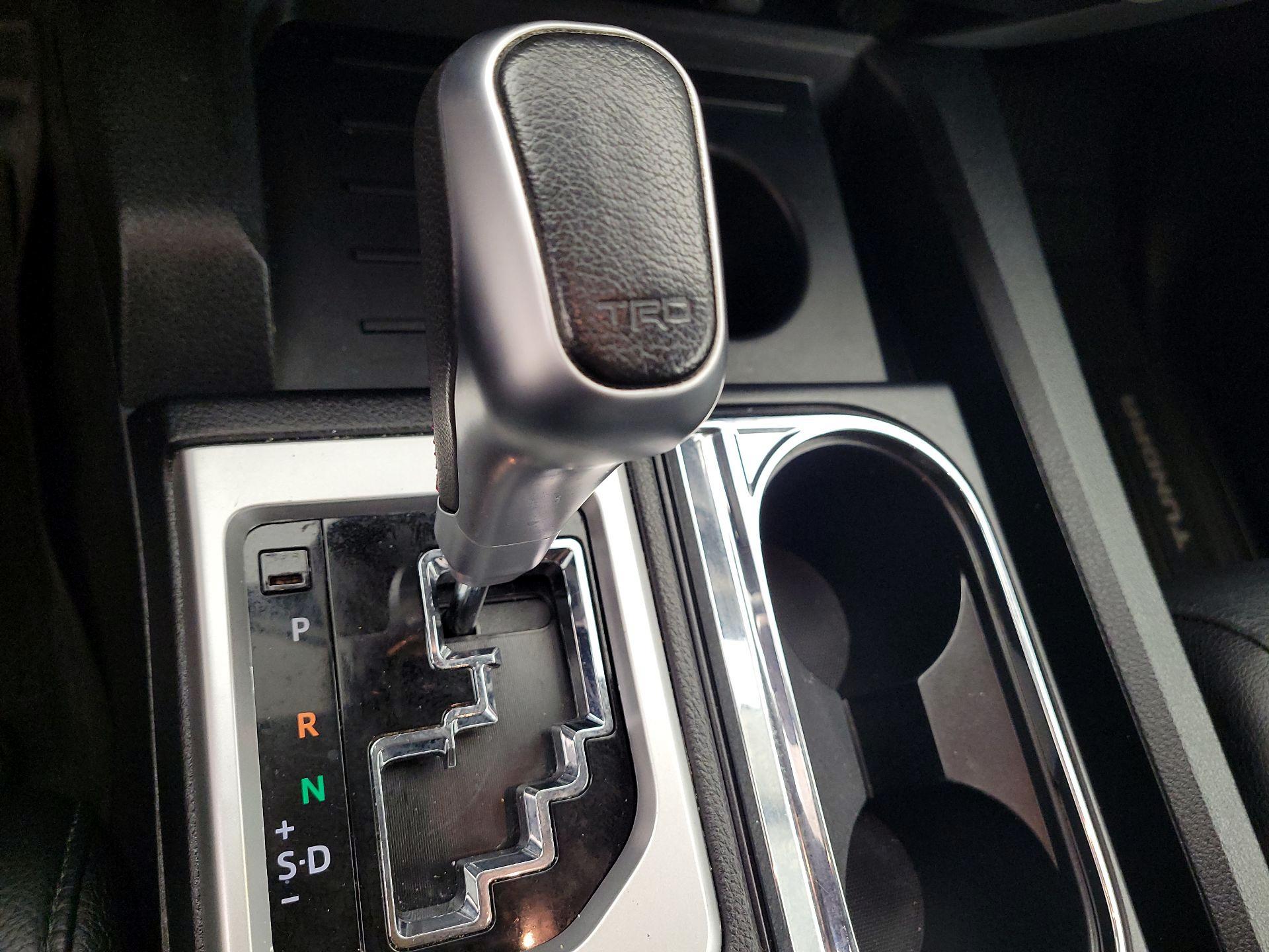 Thumbnail: 2019 Toyota Tundra - 15