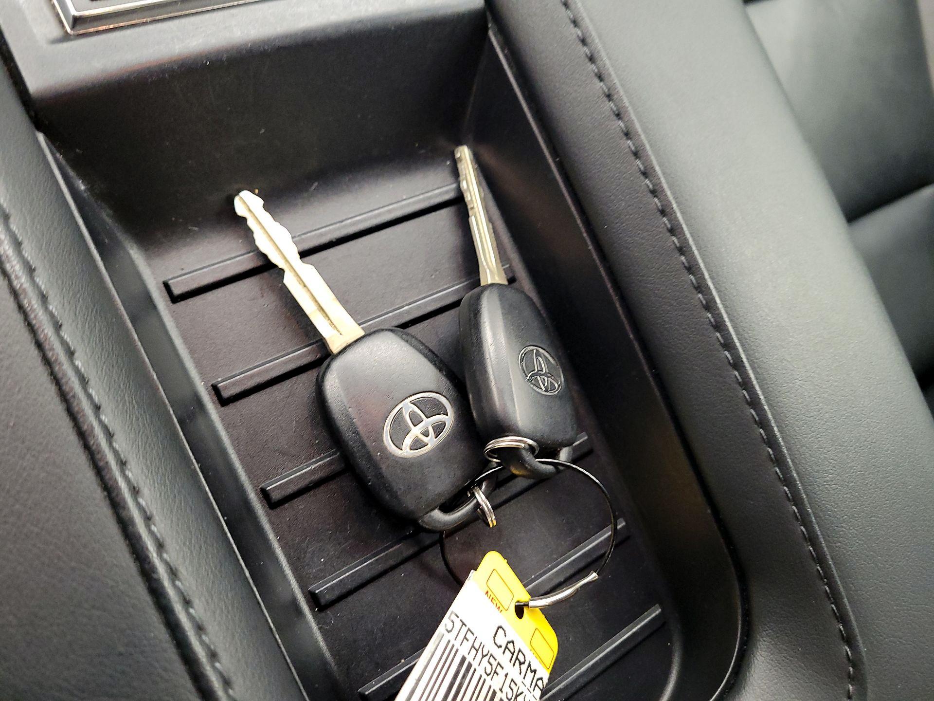 Thumbnail: 2019 Toyota Tundra - 18