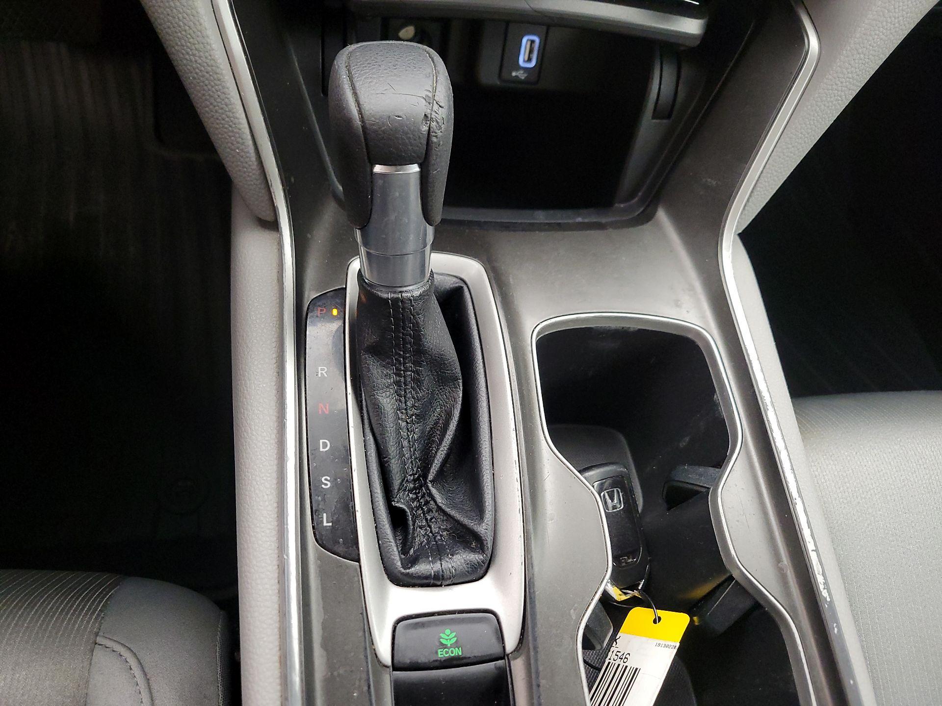 Thumbnail: 2018 Honda Accord - 17