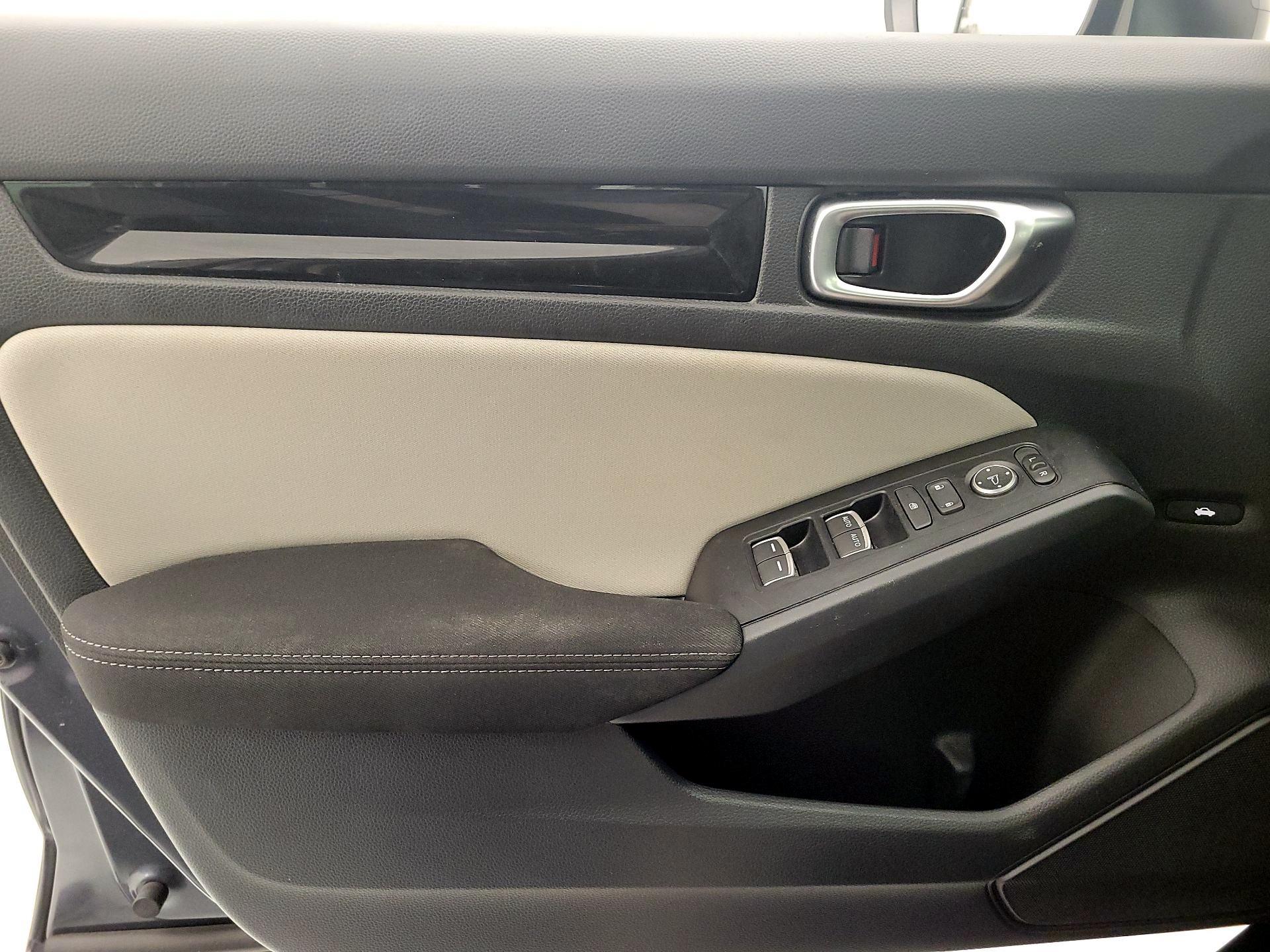 Thumbnail: 2023 Honda Civic - 12