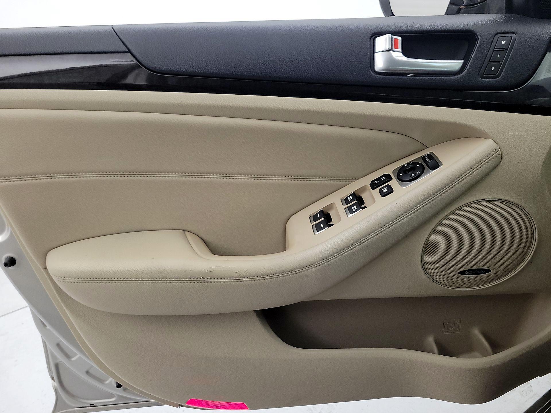 Thumbnail: 2014 Kia Cadenza - 12