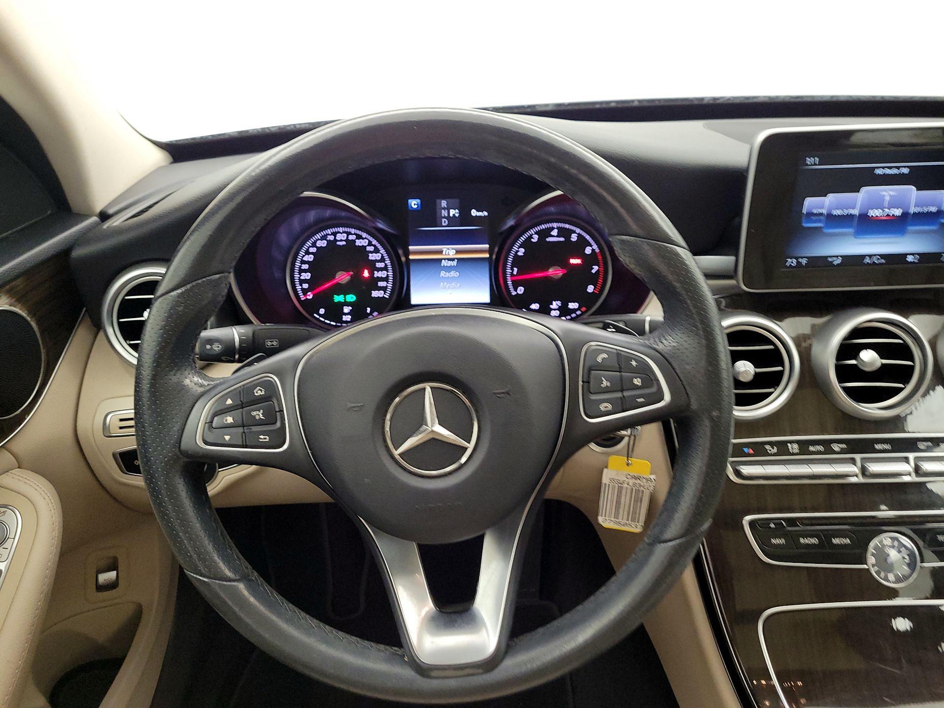 Thumbnail: 2017 Mercedes-Benz C-Class - 10