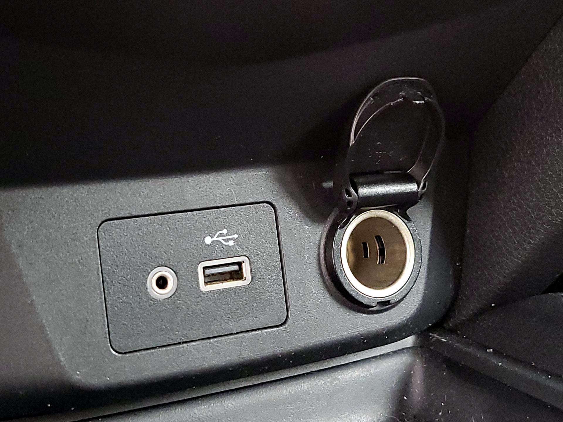 Thumbnail: 2019 Nissan Rogue - 18