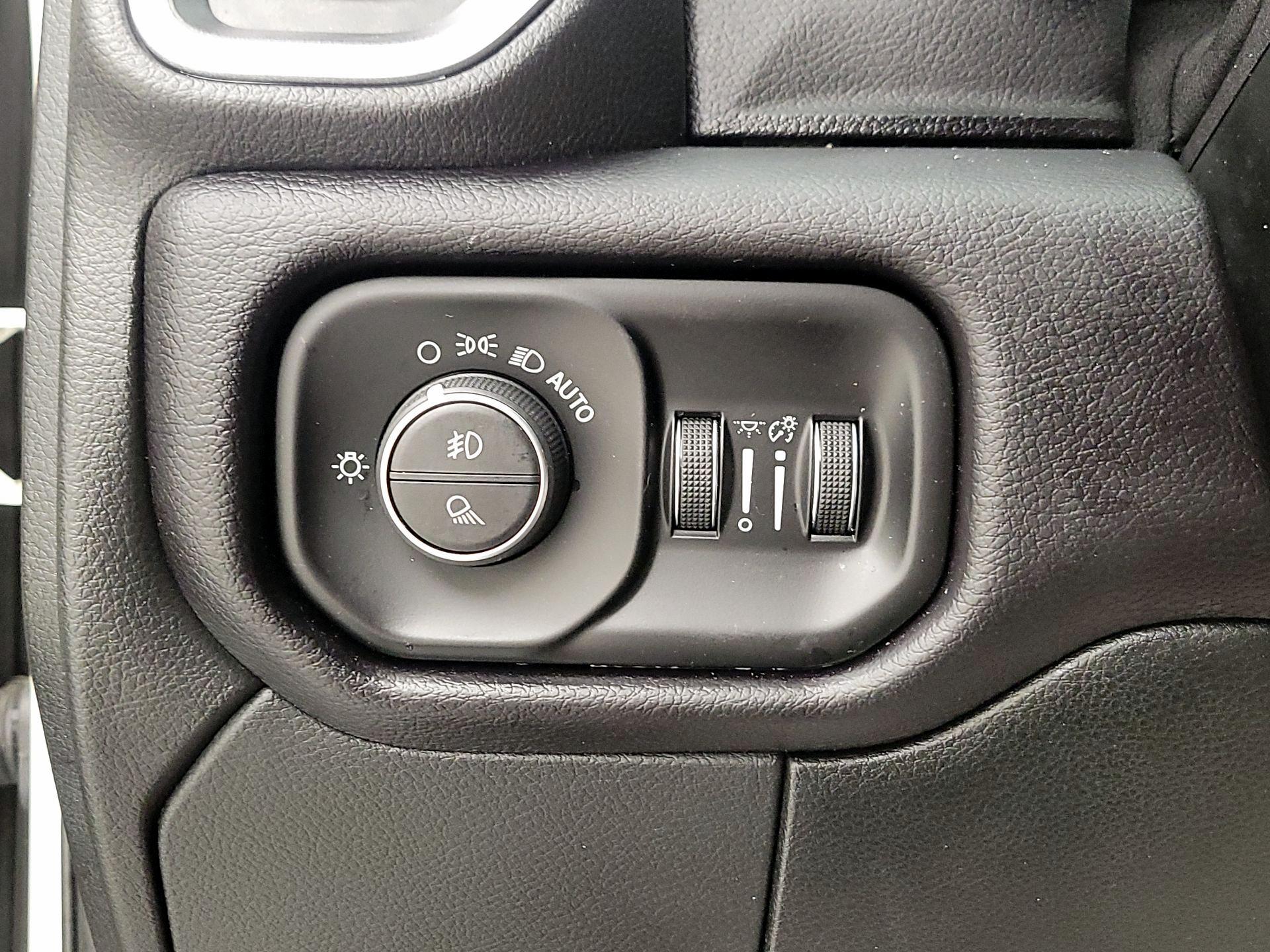 Thumbnail: 2020 RAM 3500 - 13